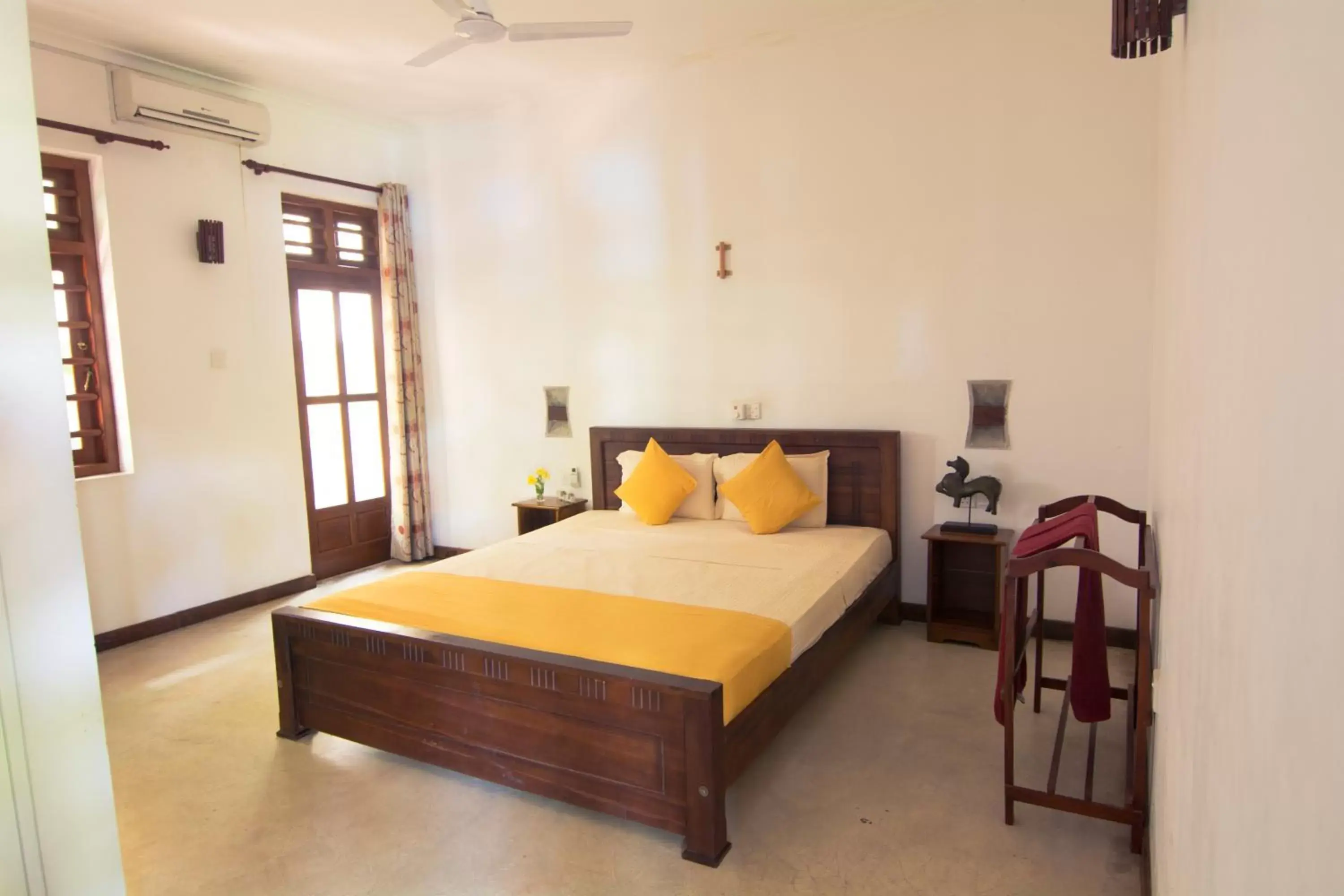 Standard Double or Twin Room in Weligama Ocean Breeze Standard Double or Twin Room in Weligama Ocean Breeze