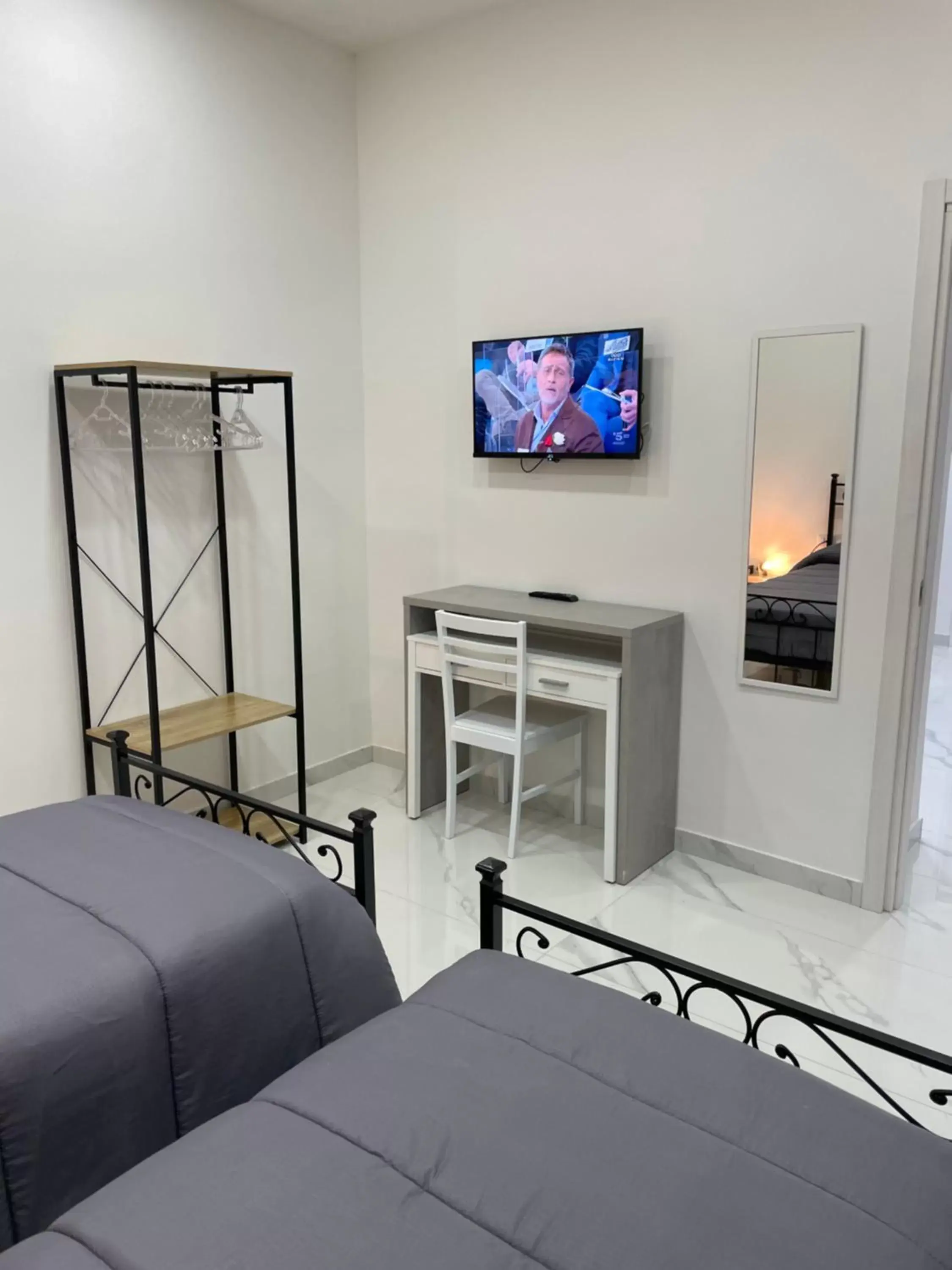 Family Room with Private Bathroom in Lumacors House Family Room with Private Bathroom in Lumacors House