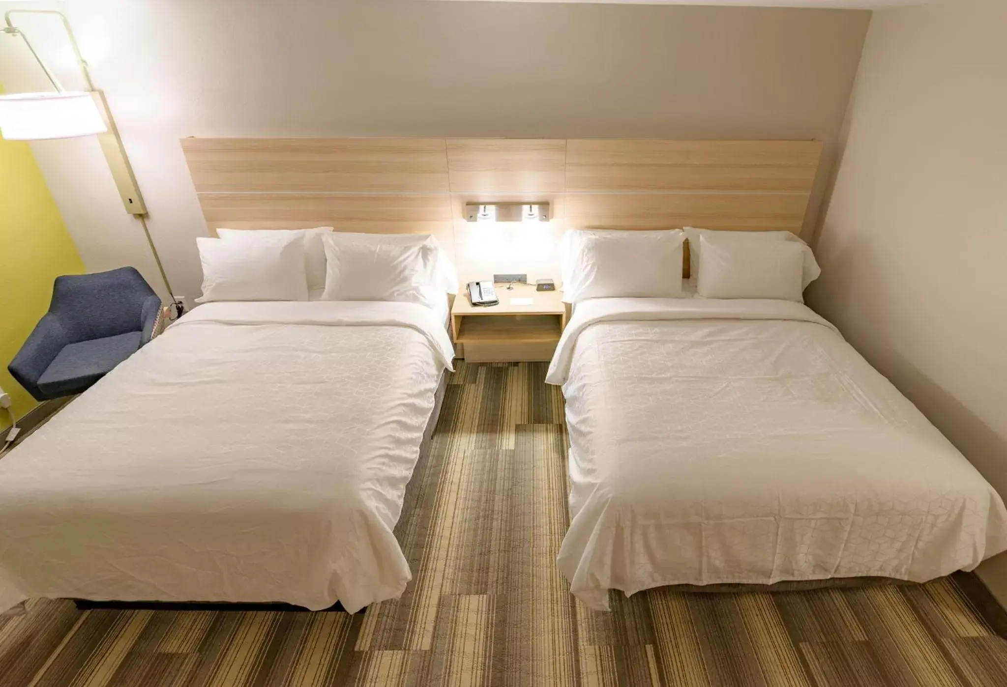 Suite with Two Queen Beds - Communications Access in Holiday Inn Express & Suites Dayton East - Beavercreek by IHG Suite with Two Queen Beds - Communications Access in Holiday Inn Express & Suites Dayton East - Beavercreek by IHG