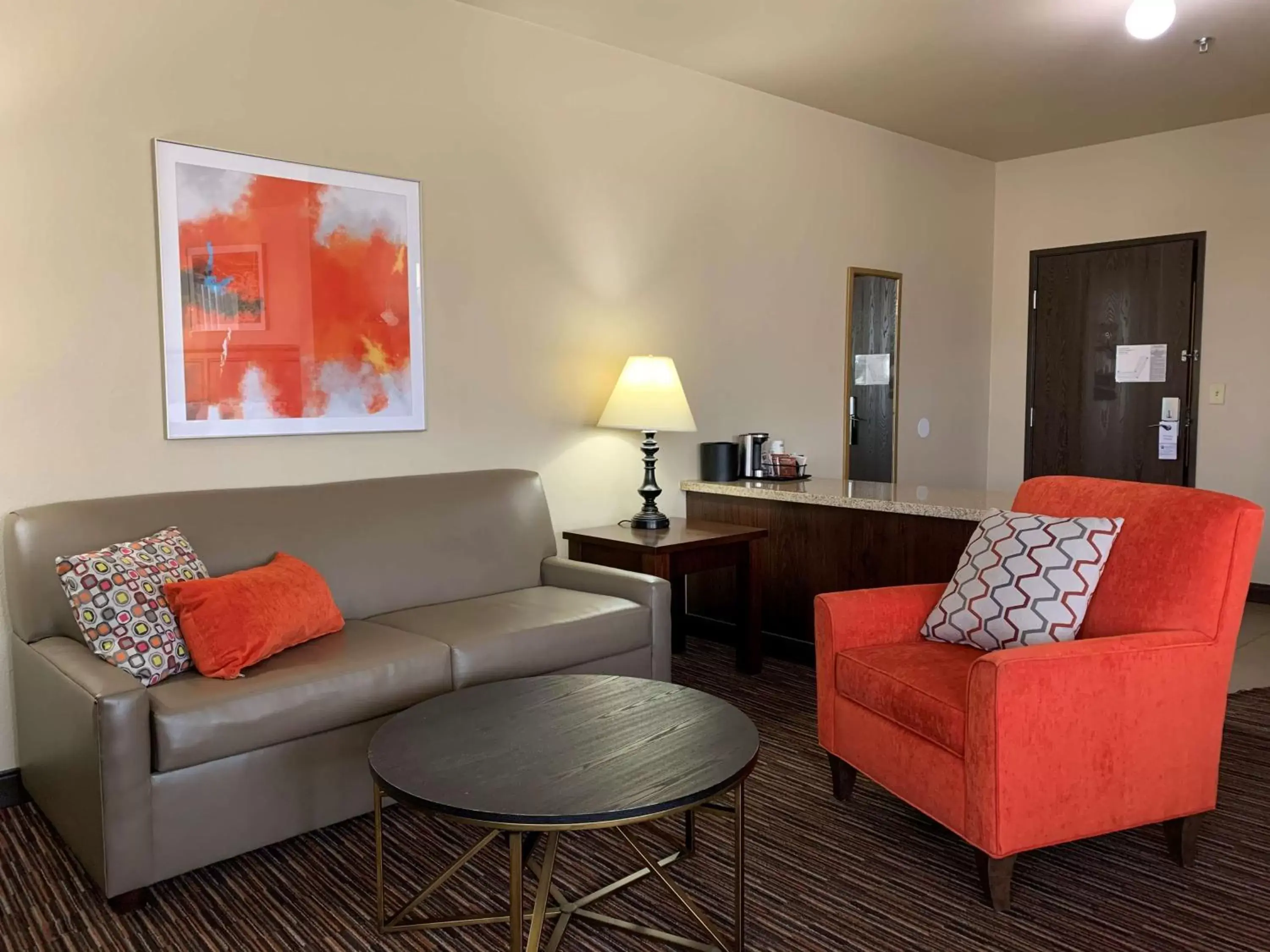 KING BED-STUDIO SUITE-SOFABED-NON SMOKING in Radisson Hotel River Falls KING BED-STUDIO SUITE-SOFABED-NON SMOKING in Radisson Hotel River Falls