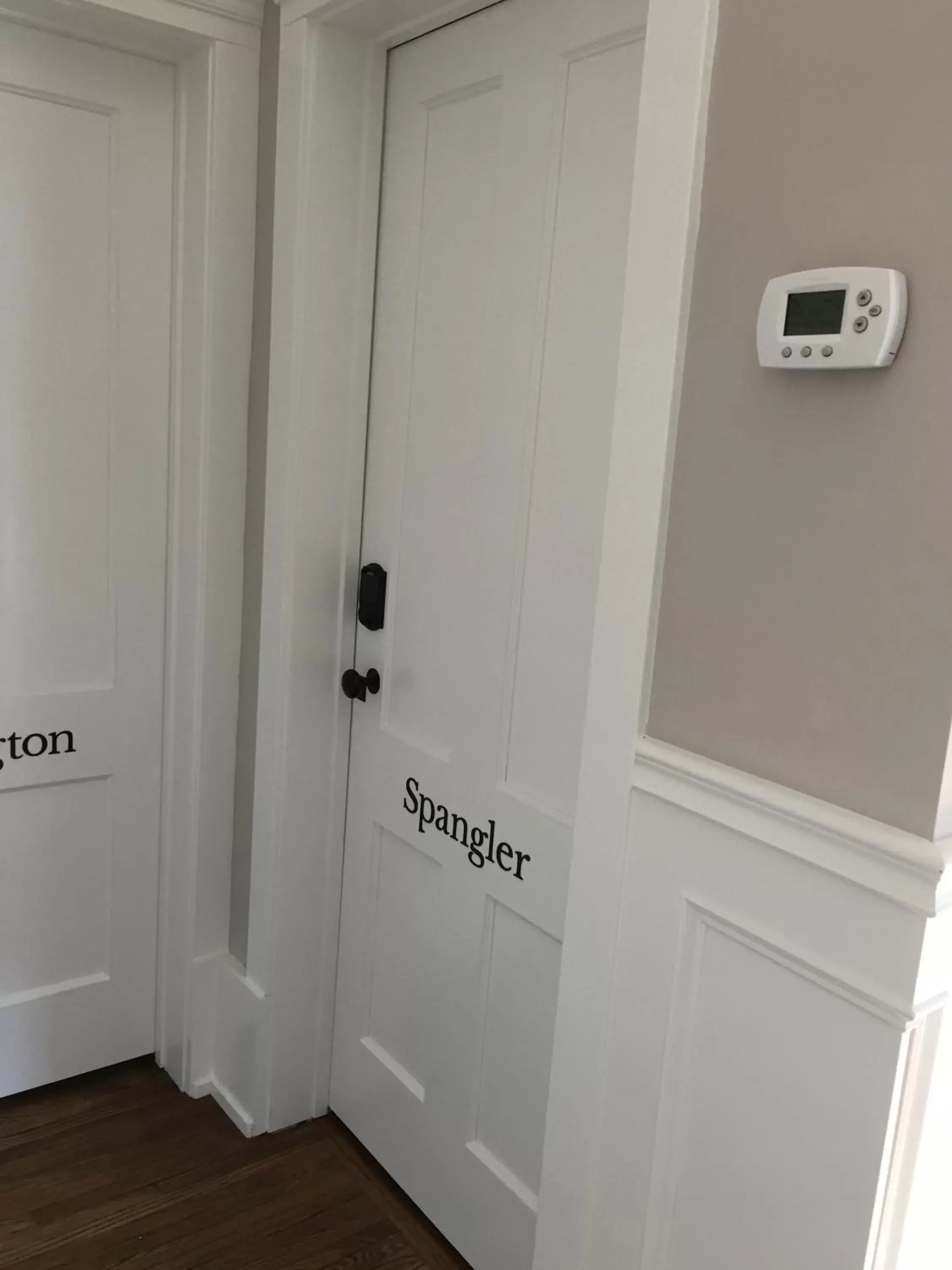 Standard Queen Room - single occupancy in The Plainfield Inn Standard Queen Room - single occupancy in The Plainfield Inn