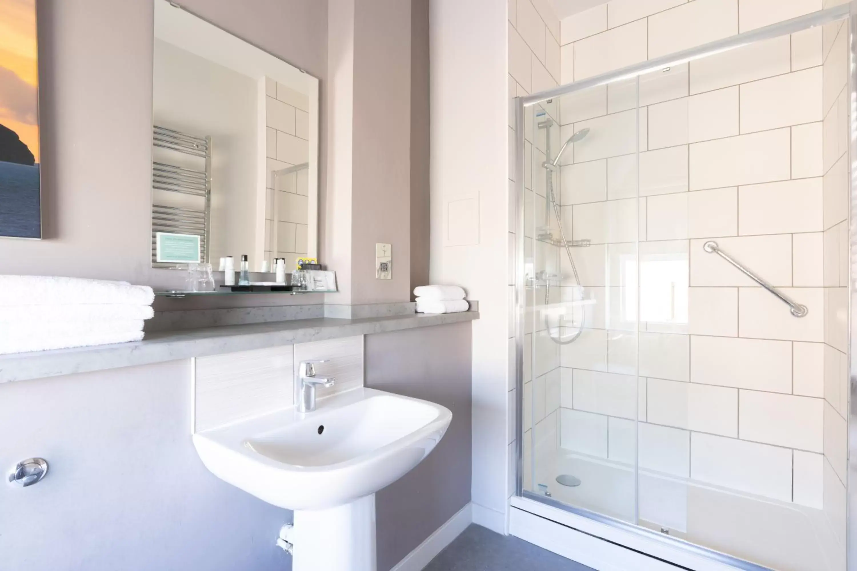 Superior Twin Room in The Grand Atlantic Hotel Superior Twin Room in The Grand Atlantic Hotel