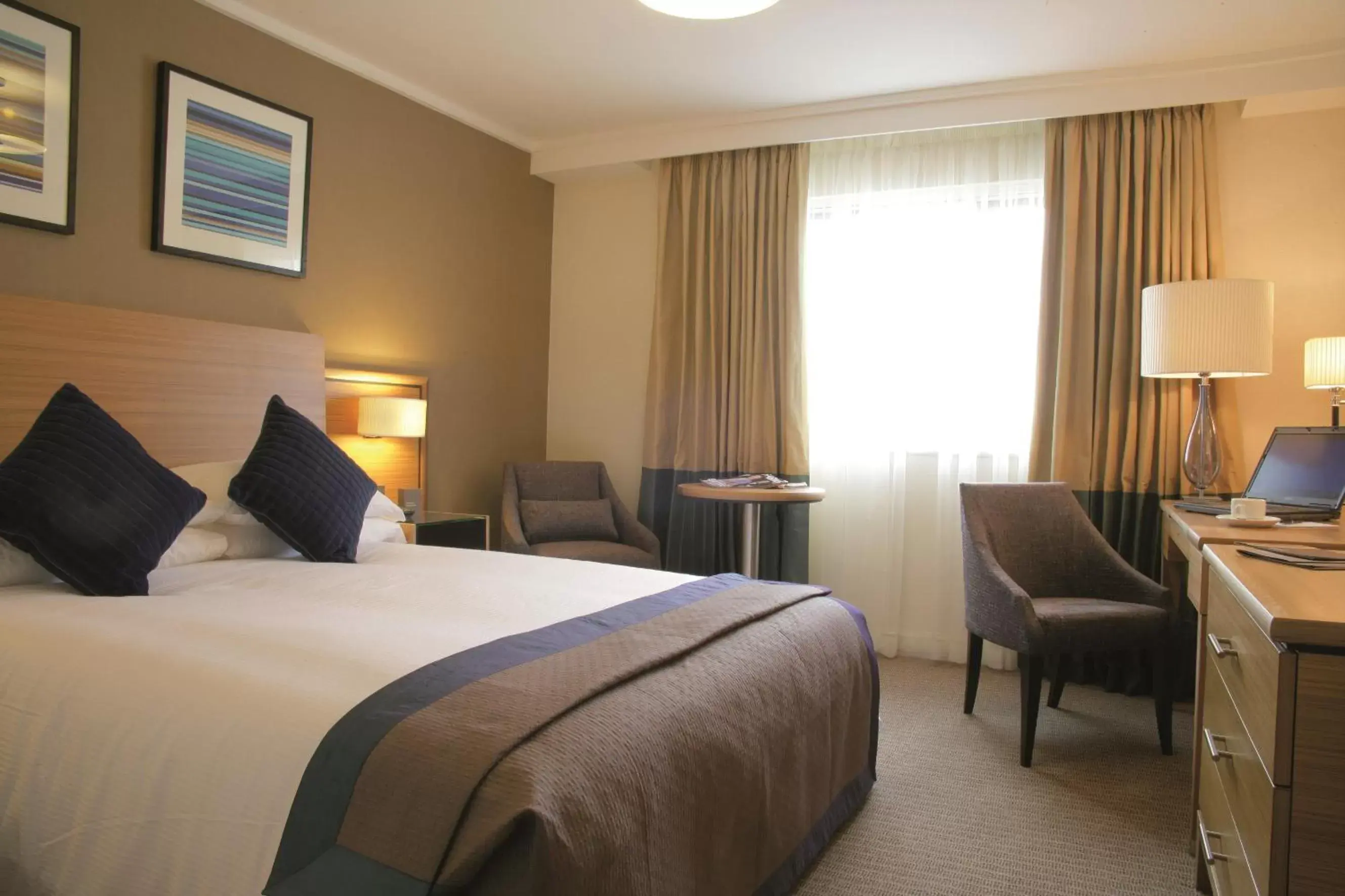 1 Double Bd Standard in Holiday Inn Birmingham Bromsgrove by IHG 1 Double Bd Standard in Holiday Inn Birmingham Bromsgrove by IHG