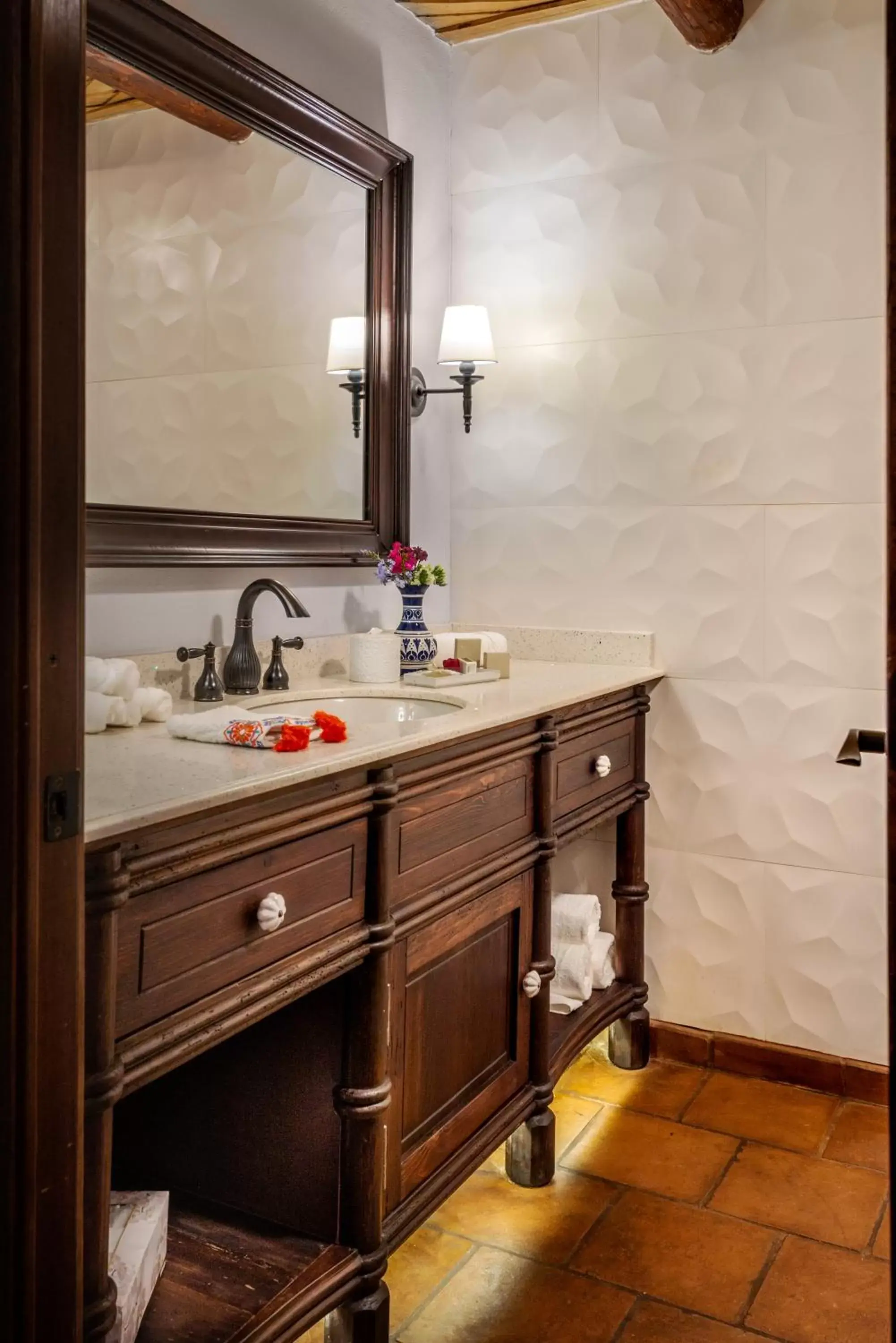 Deluxe Double or Twin Room in Hotel Boutique Casa Colorada Deluxe Double or Twin Room in Hotel Boutique Casa Colorada