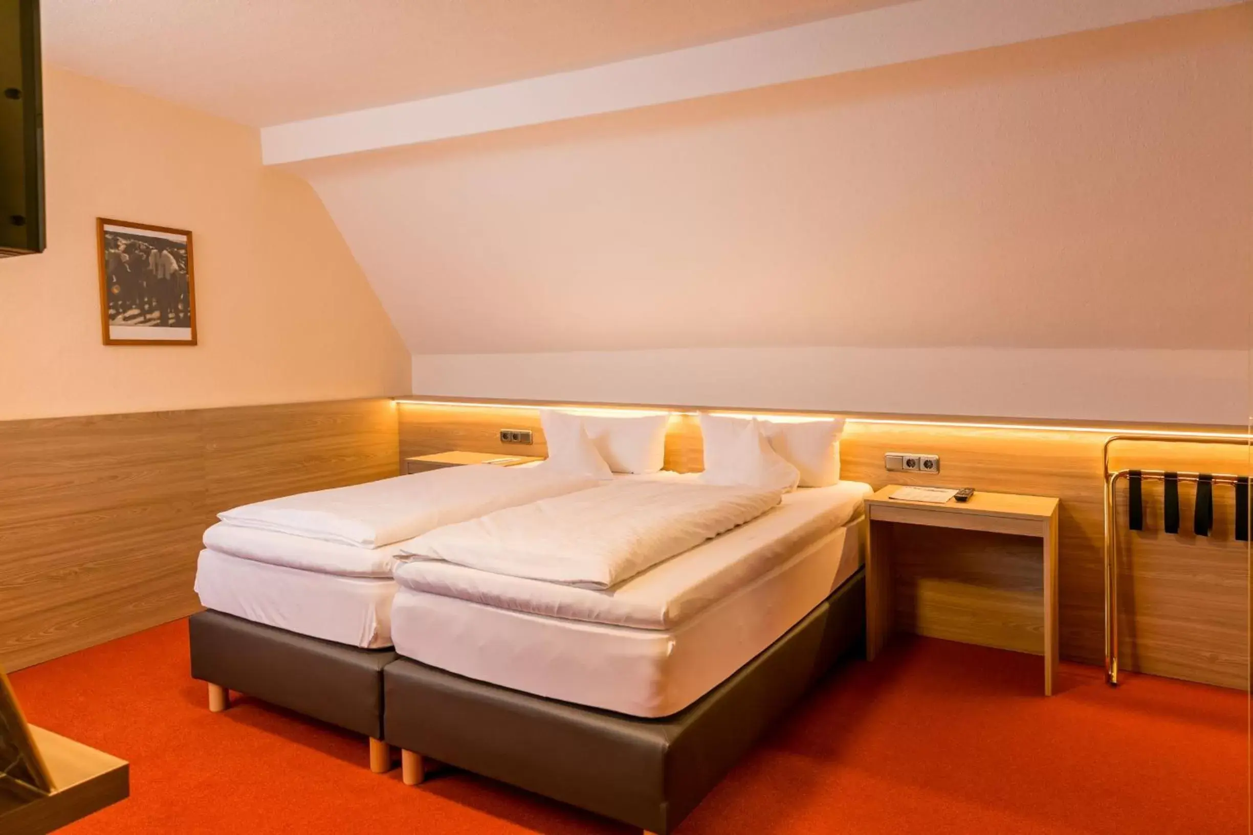 Comfort Double Room - single occupancy in CityHotel Kempten Comfort Double Room - single occupancy in CityHotel Kempten