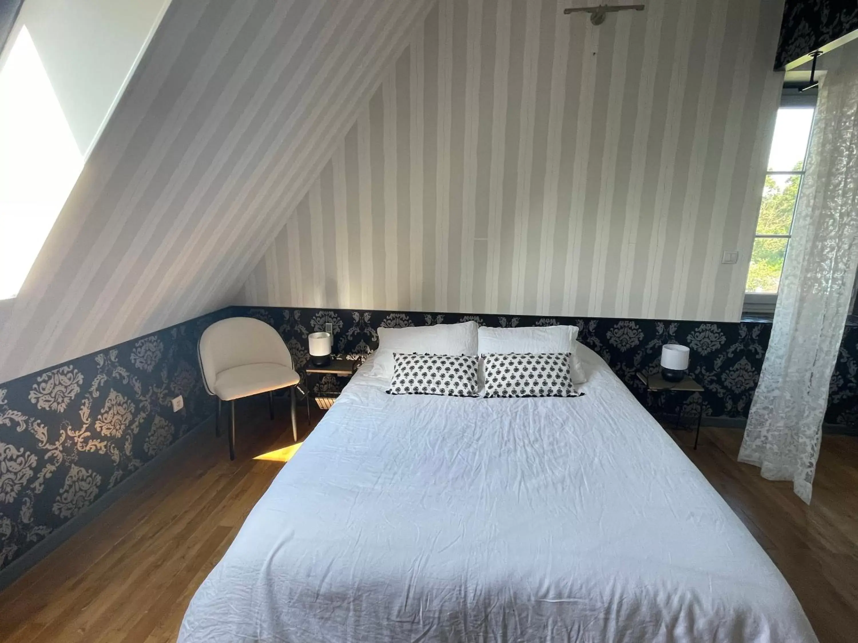 Deluxe Triple Room in La Métairie Deluxe Triple Room in La Métairie