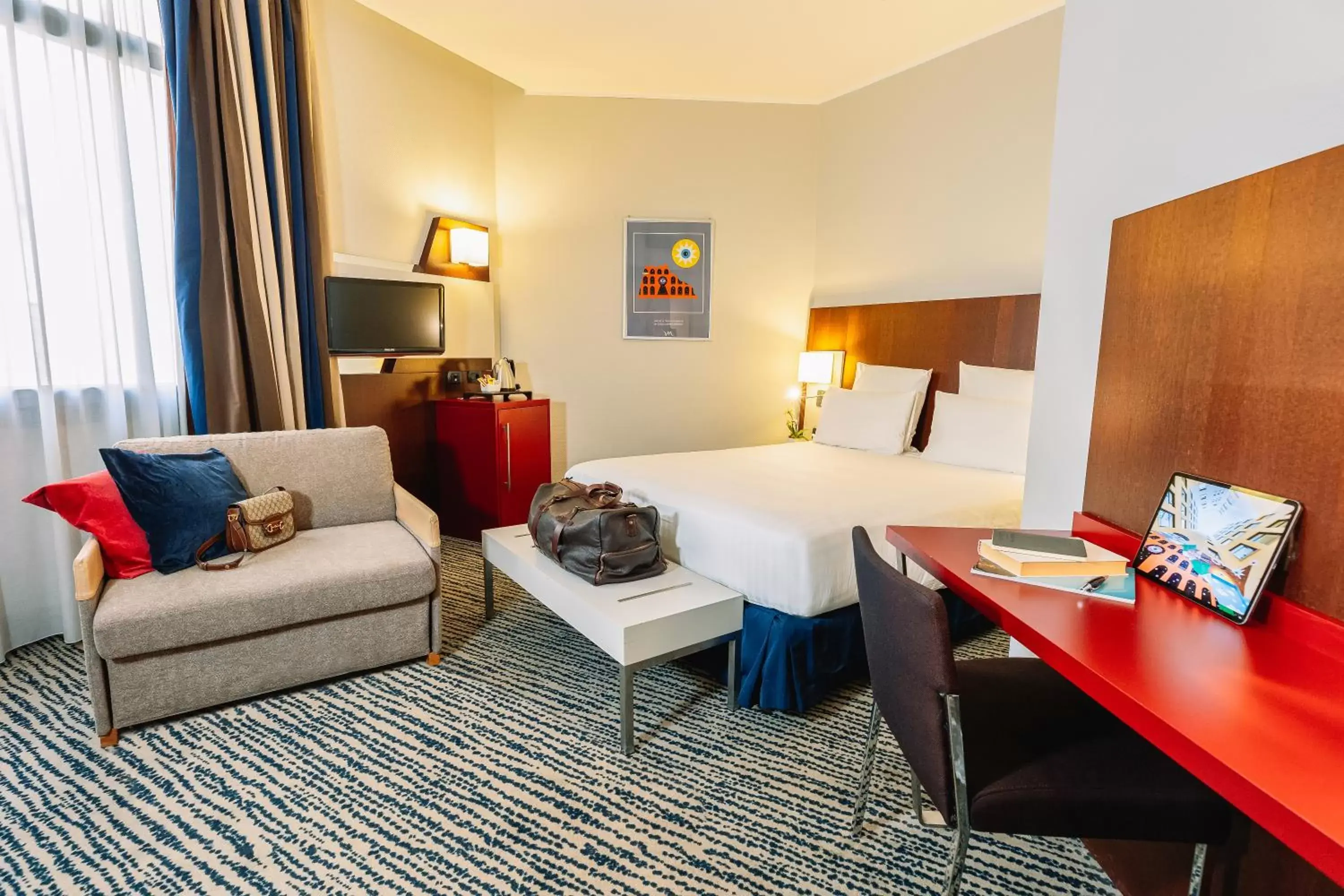 Superior Double Room with Sofa Bed in Mercure Roma Piazza Bologna Superior Double Room with Sofa Bed in Mercure Roma Piazza Bologna