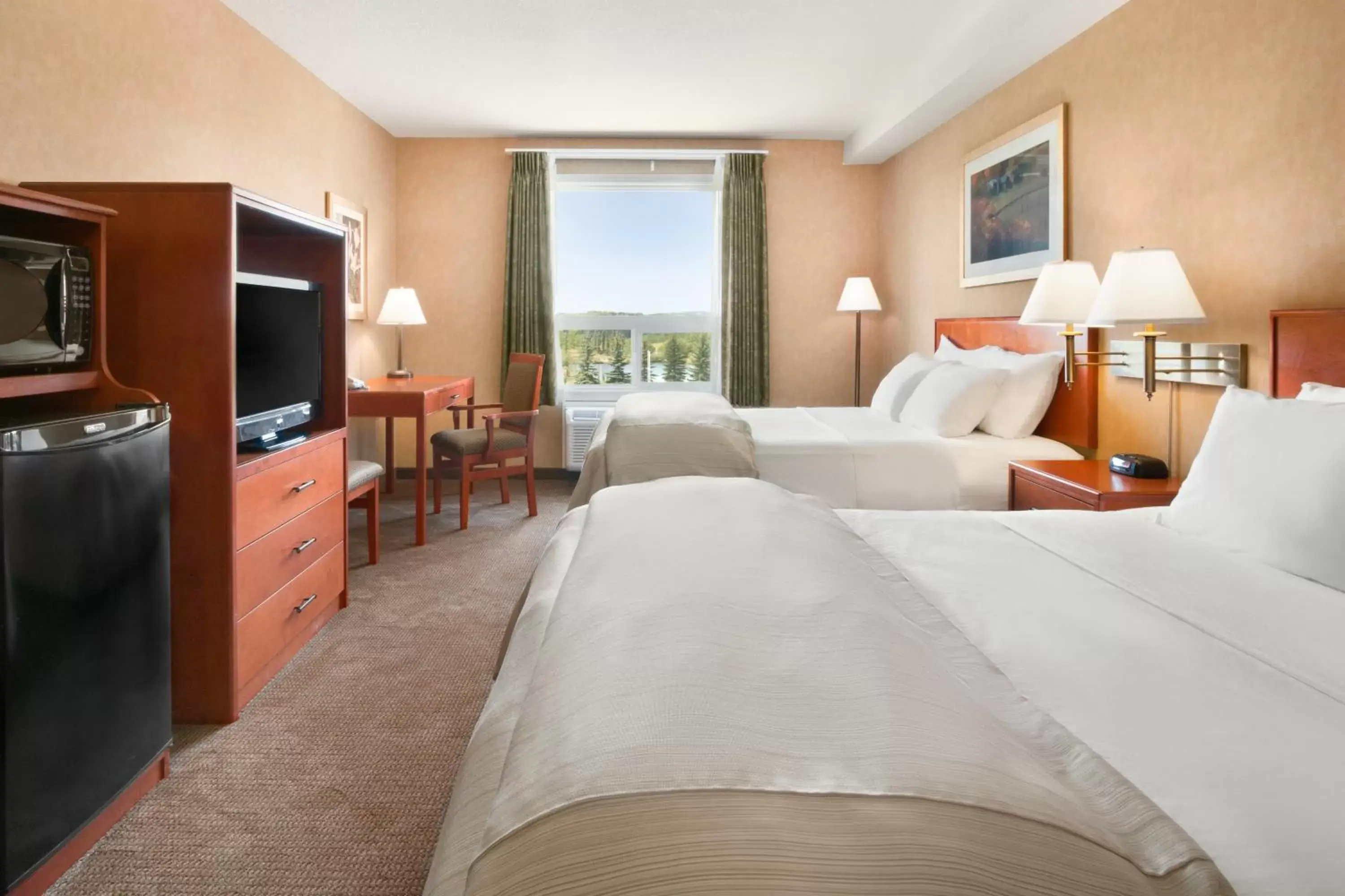 Queen Room with Two Queen Beds - Non-Smoking in Days Inn & Suites by Wyndham Cochrane Queen Room with Two Queen Beds - Non-Smoking in Days Inn & Suites by Wyndham Cochrane