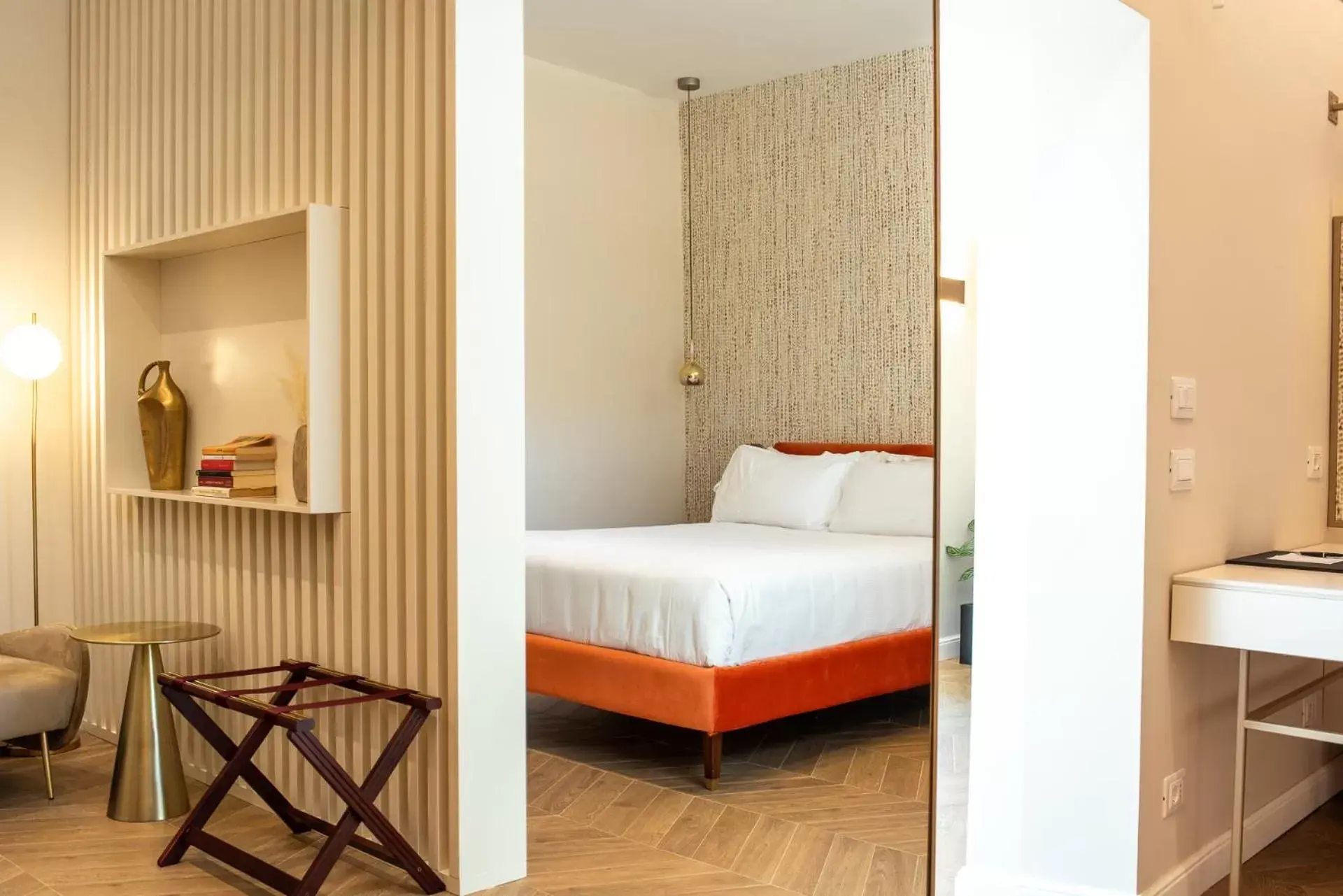 King Room with Garden View in Sentho Roma King Room with Garden View in Sentho Roma