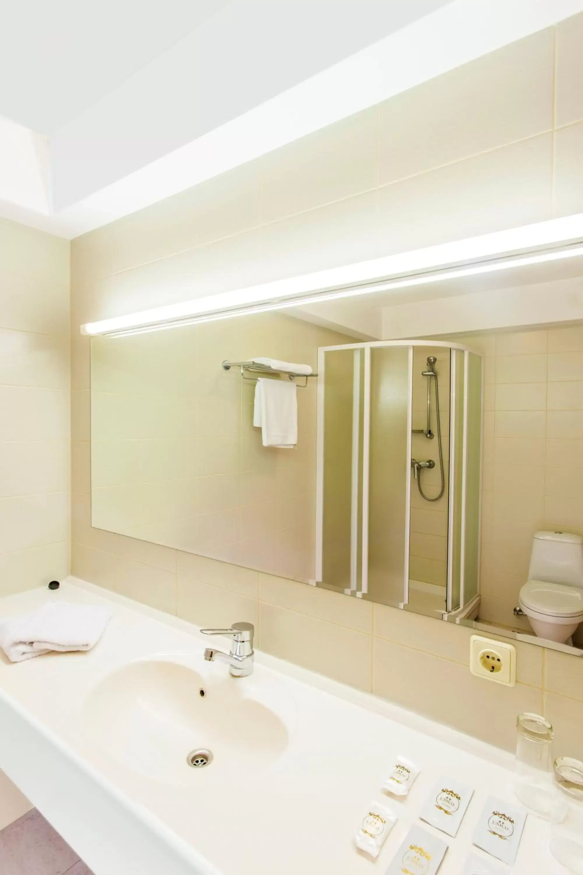 Double Room with Balcony in Park Villa Hotel Double Room with Balcony in Park Villa Hotel