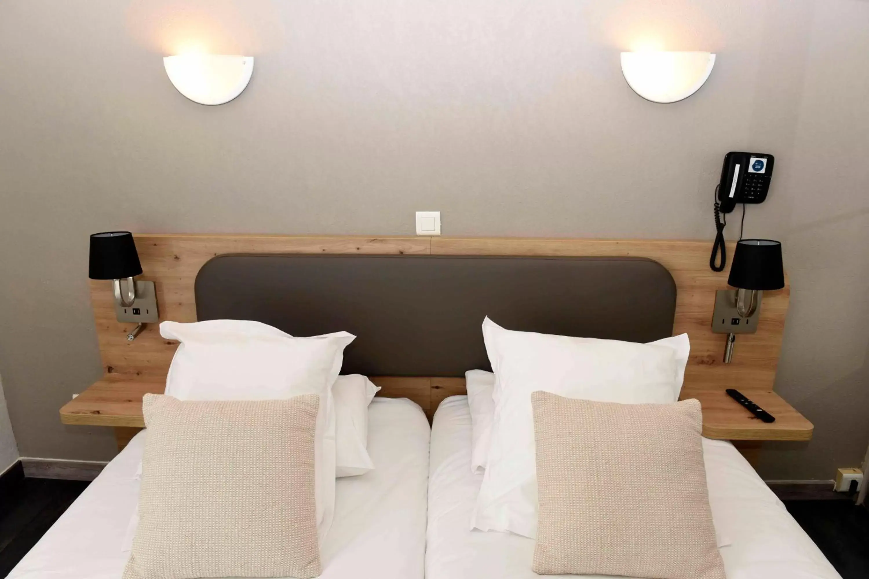 Family Room in Azur Hôtel Family Room in Azur Hôtel