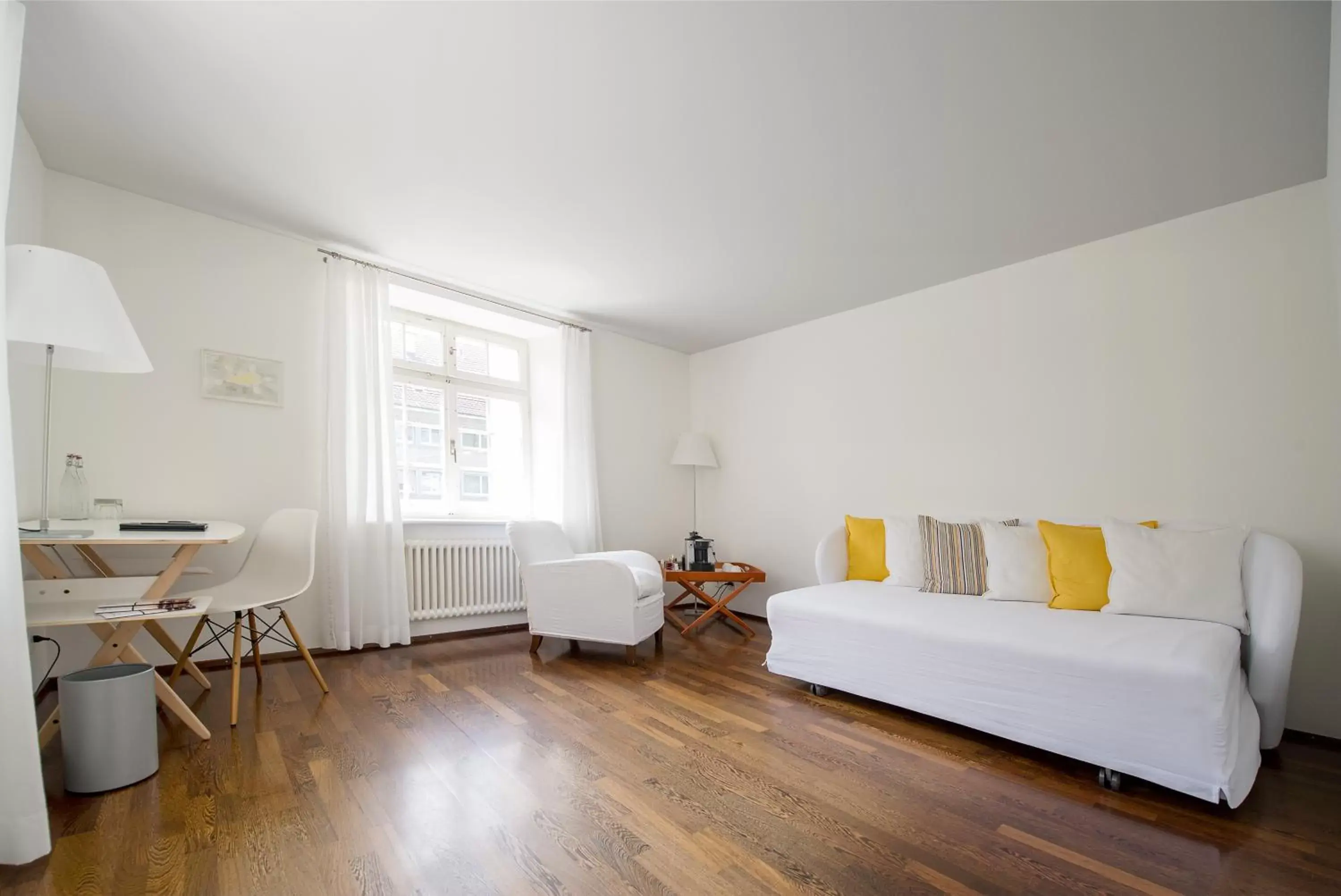 Family Room - single occupancy in Gast - und Kulturhaus Der Teufelhof Basel Family Room - single occupancy in Gast - und Kulturhaus Der Teufelhof Basel