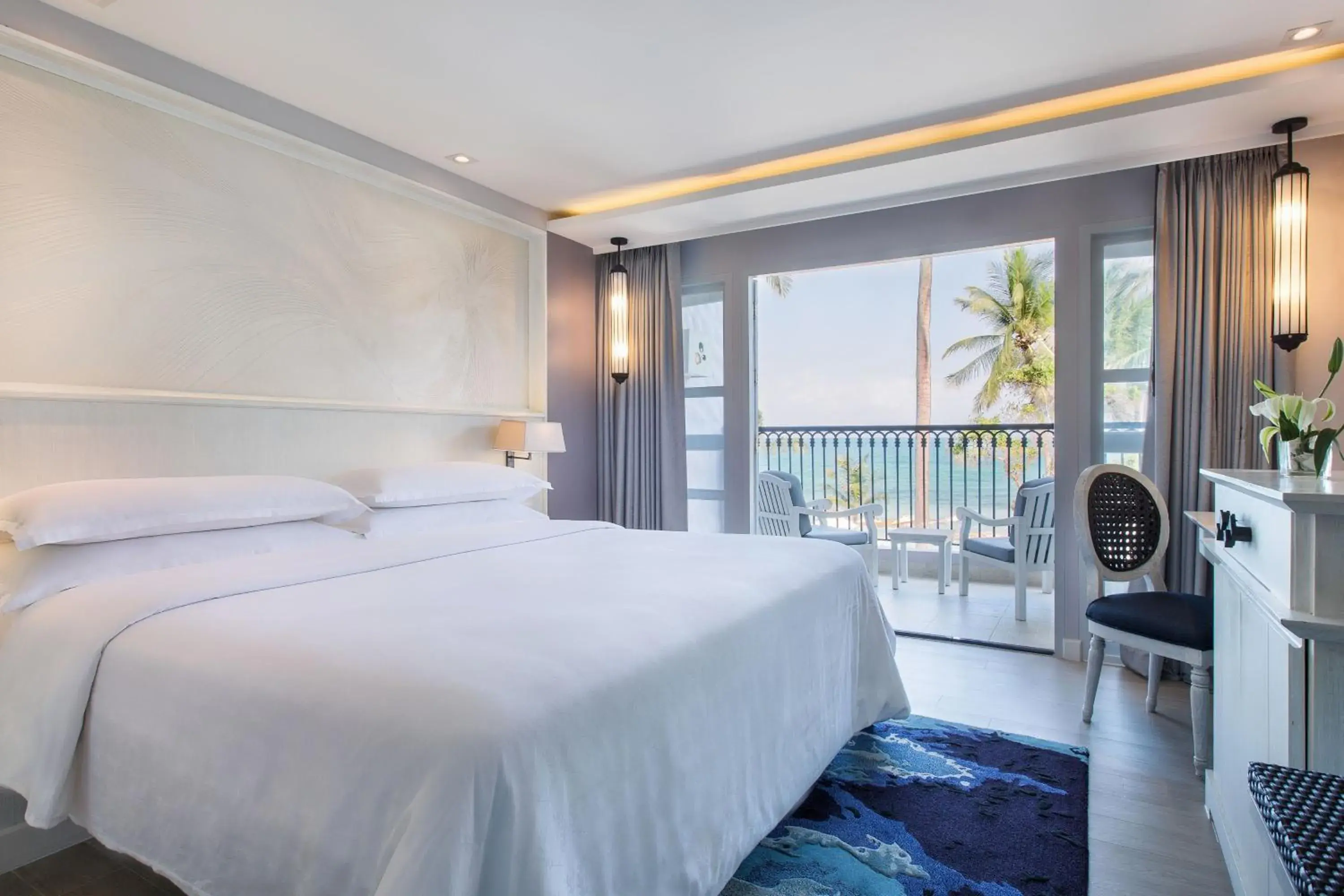 Superior, Guest room, 1 King in Sheraton Samui Resort Superior, Guest room, 1 King in Sheraton Samui Resort