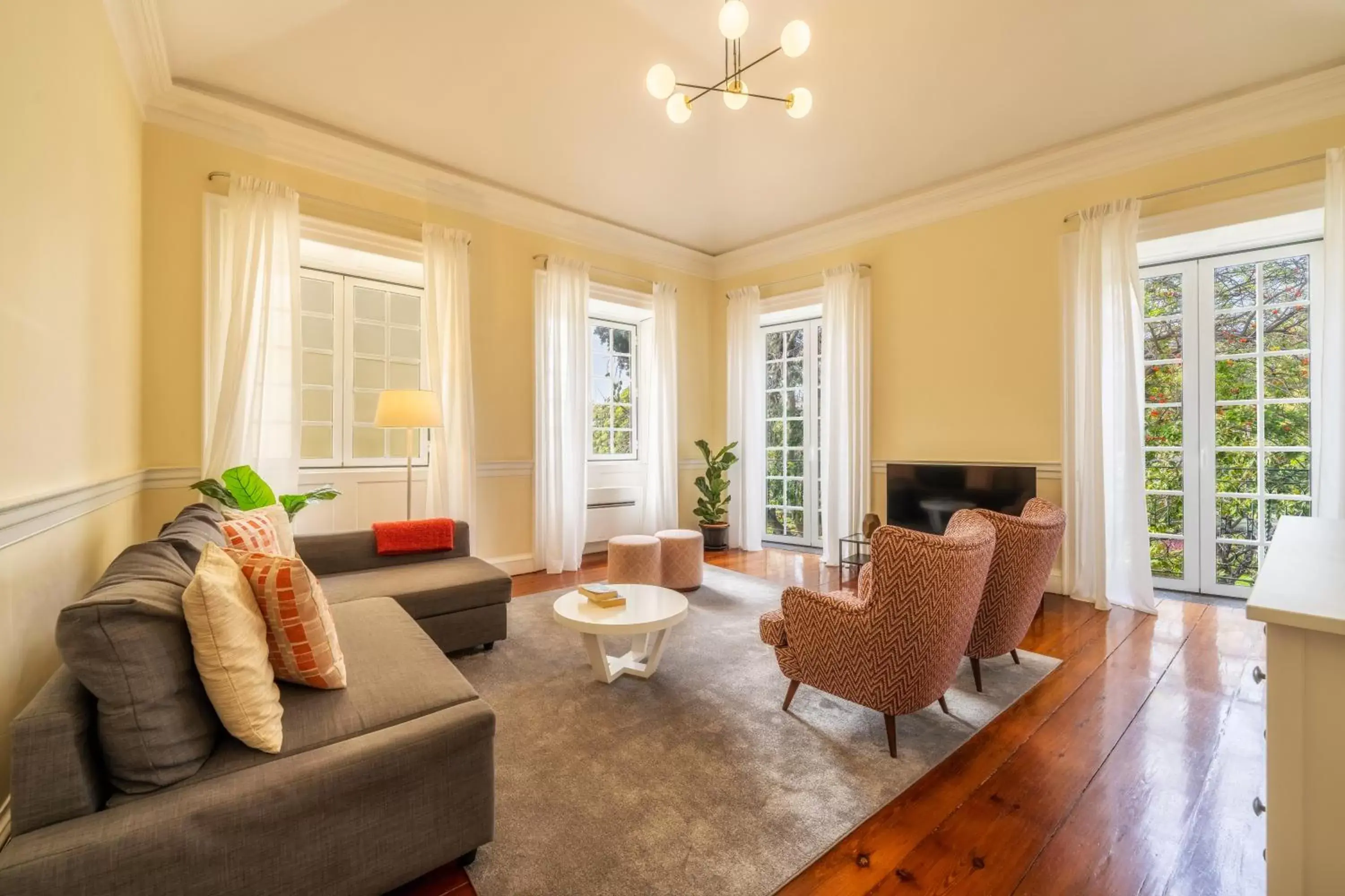 Two-Bedroom Apartment (6 Adults) in The Wine Lodges by An Island Apart Two-Bedroom Apartment (6 Adults) in The Wine Lodges by An Island Apart