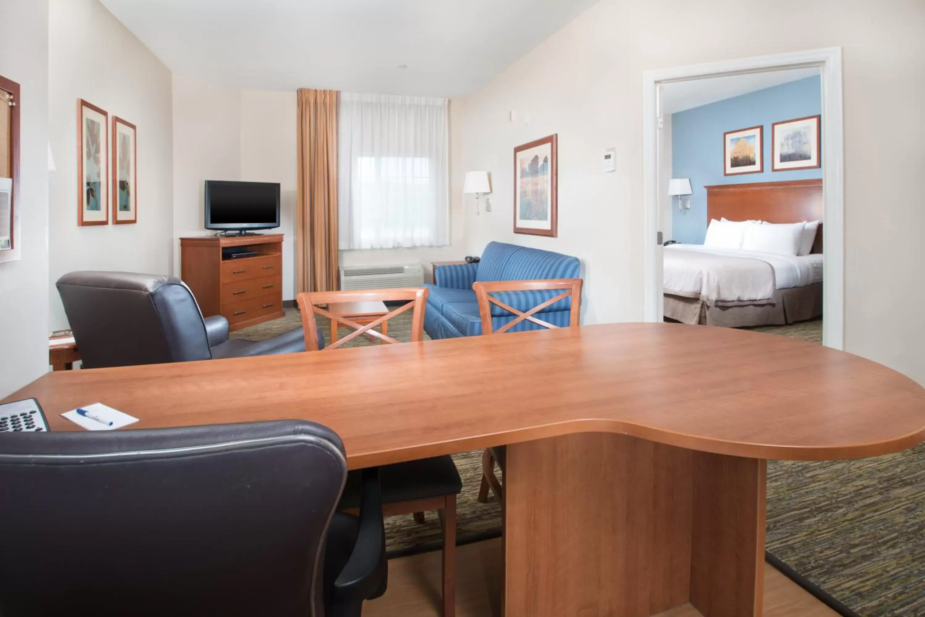 One-Bedroom King Suite in Candlewood Suites Wake Forest-Raleigh Area, an IHG Hotel One-Bedroom King Suite in Candlewood Suites Wake Forest-Raleigh Area, an IHG Hotel