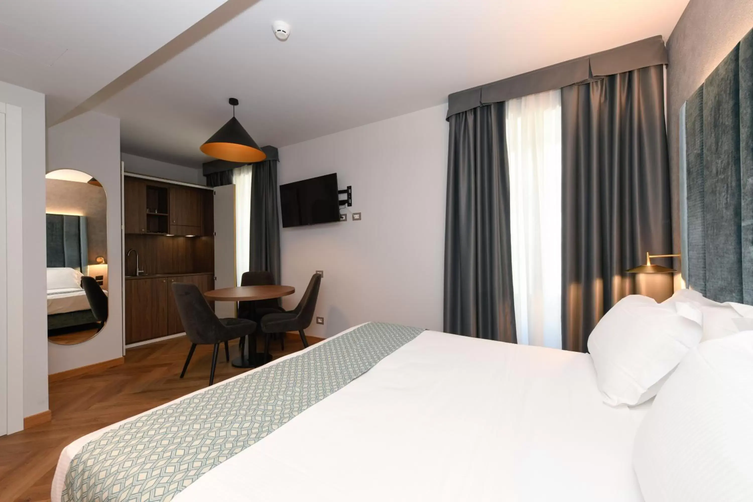 Studio Apartment in Palazzo Santo Spirito Studio Apartment in Palazzo Santo Spirito