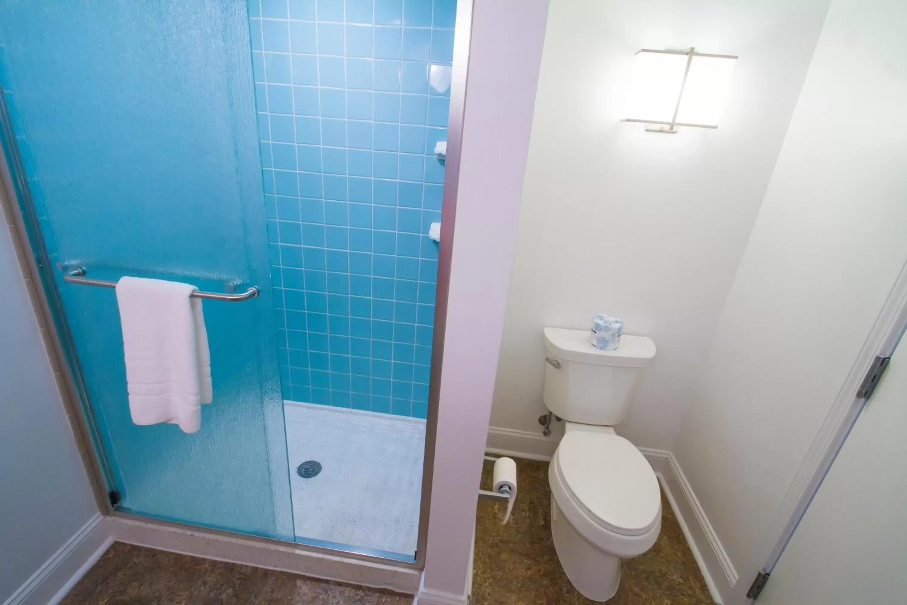 Suite with Pool View in Mother Earth Motor Lodge Suite with Pool View in Mother Earth Motor Lodge