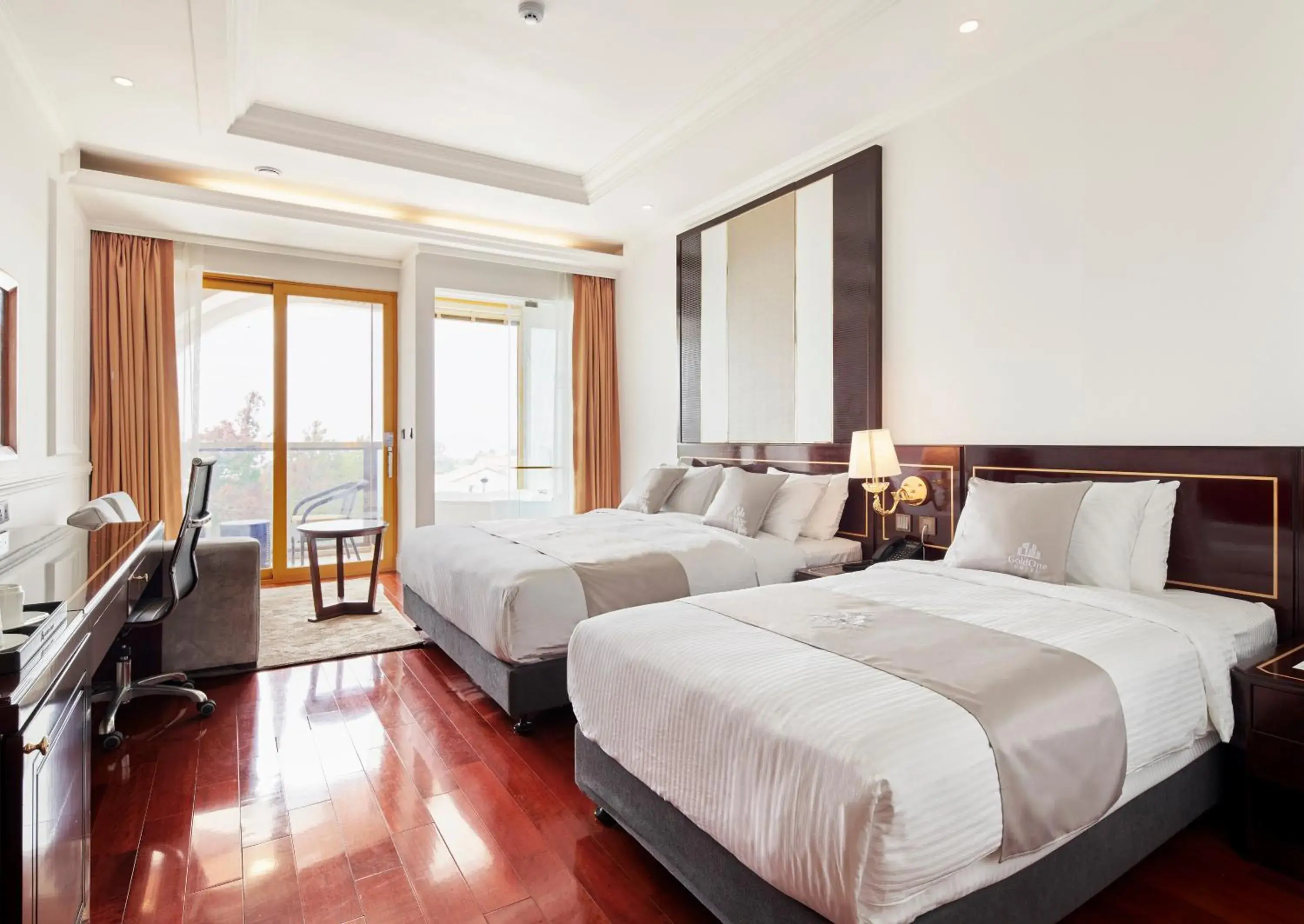 Half Ocean View Large King Family in GoldOne Hotel & Suites Half Ocean View Large King Family in GoldOne Hotel & Suites