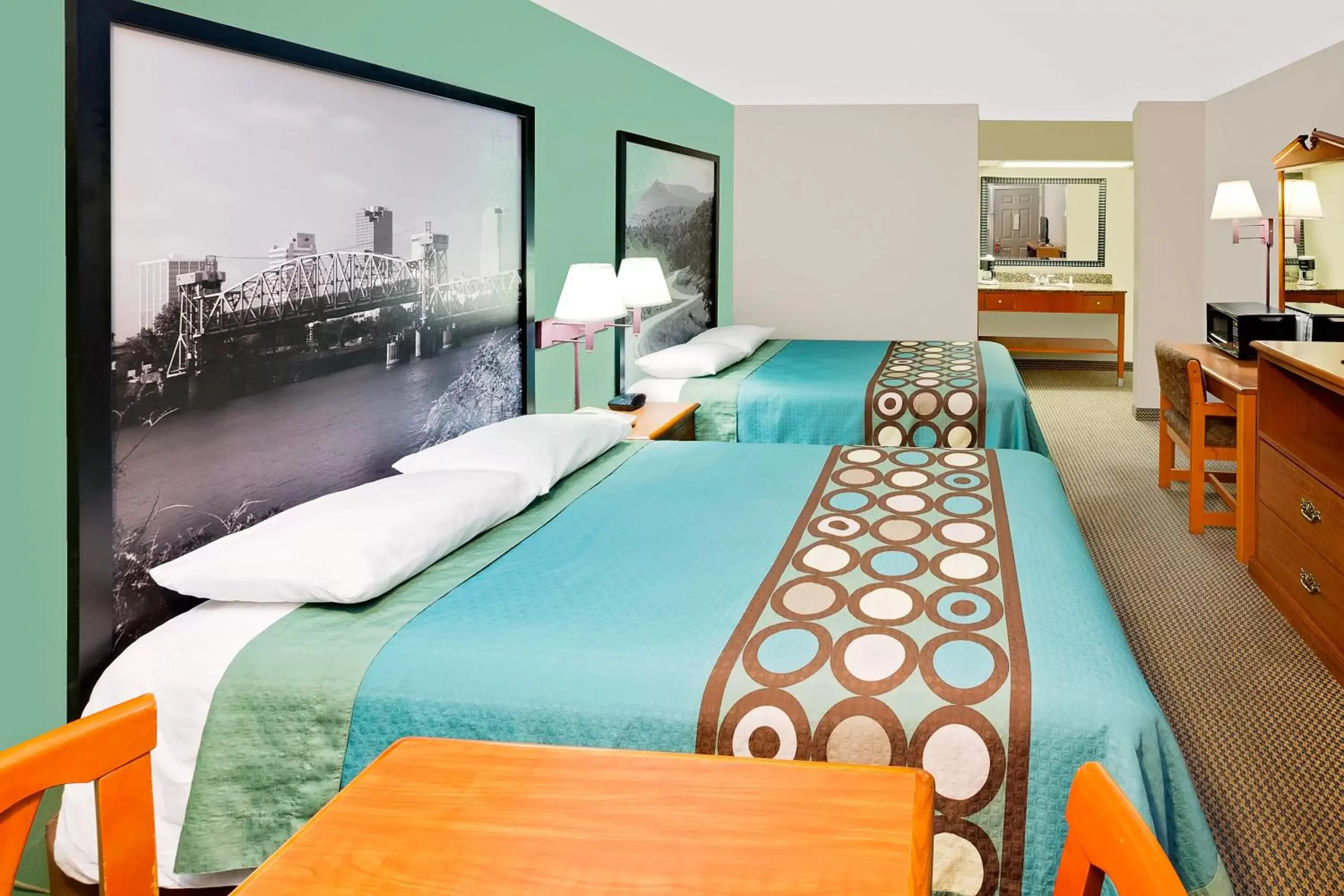 Double Room with Two Double Beds - Smoking in Super 8 by Wyndham Hazen Double Room with Two Double Beds - Smoking in Super 8 by Wyndham Hazen