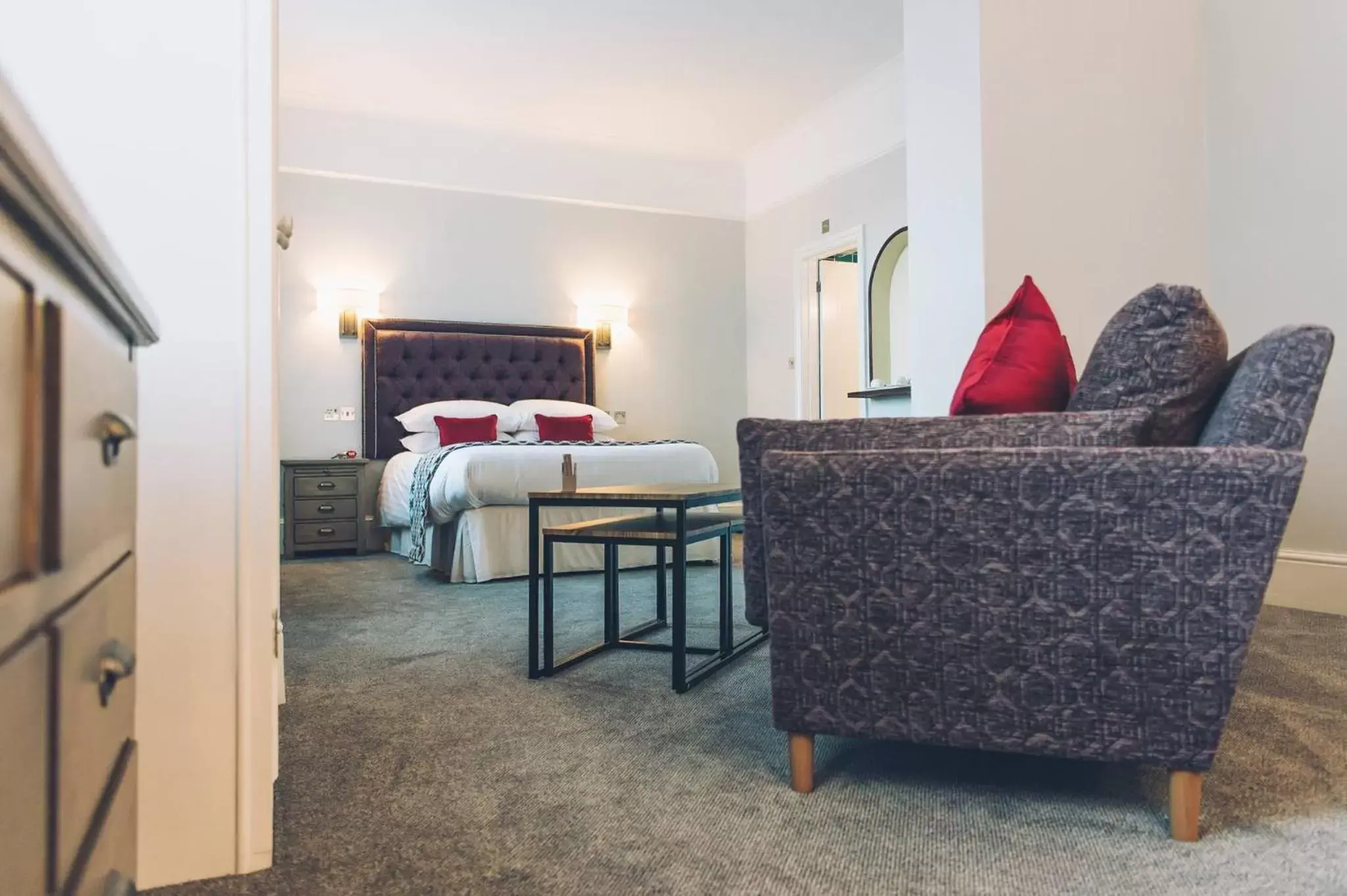 Family Room in The Lansdowne, Eastbourne Family Room in The Lansdowne, Eastbourne