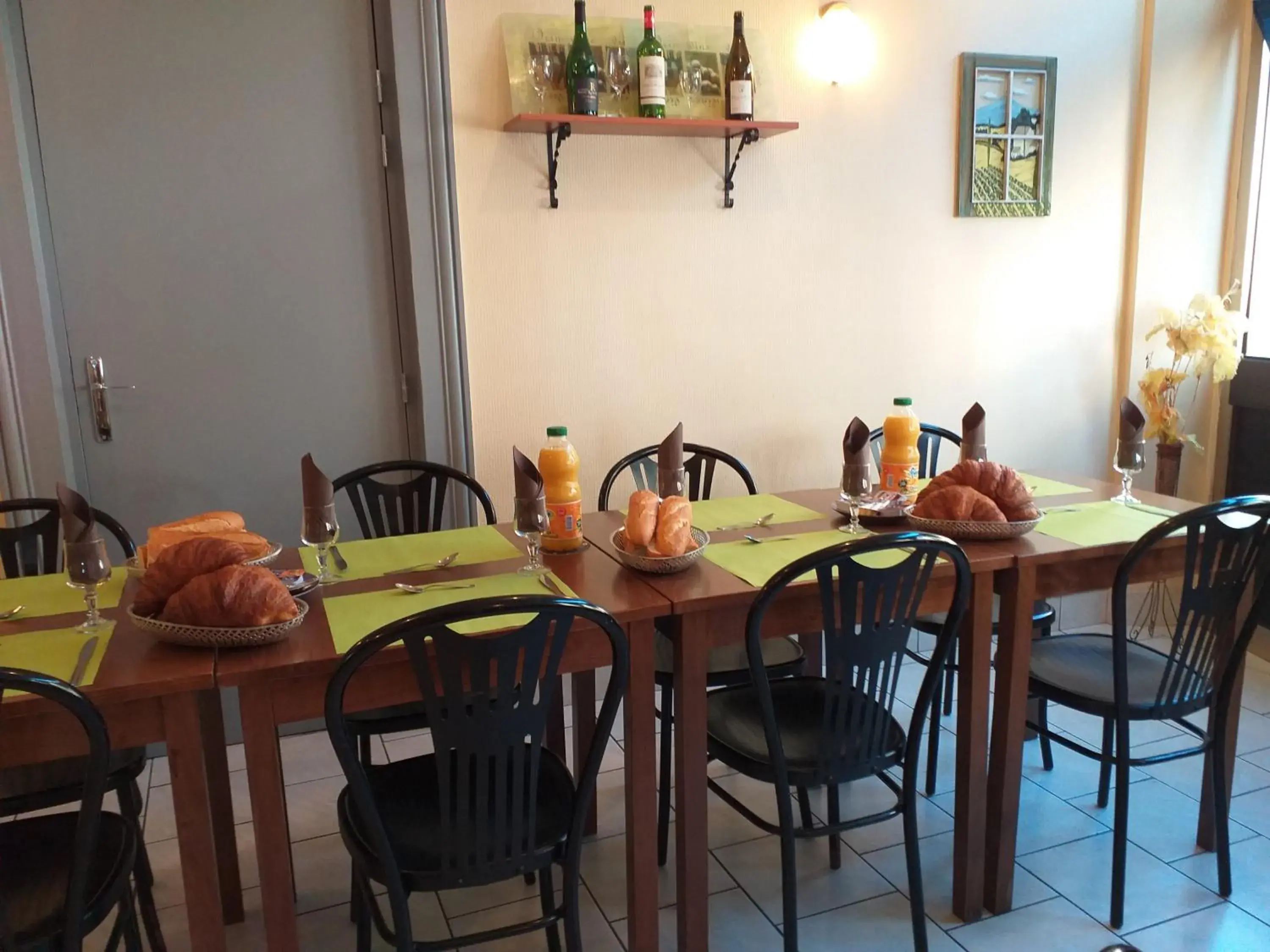 Hotel de la gare Hotel de la gare