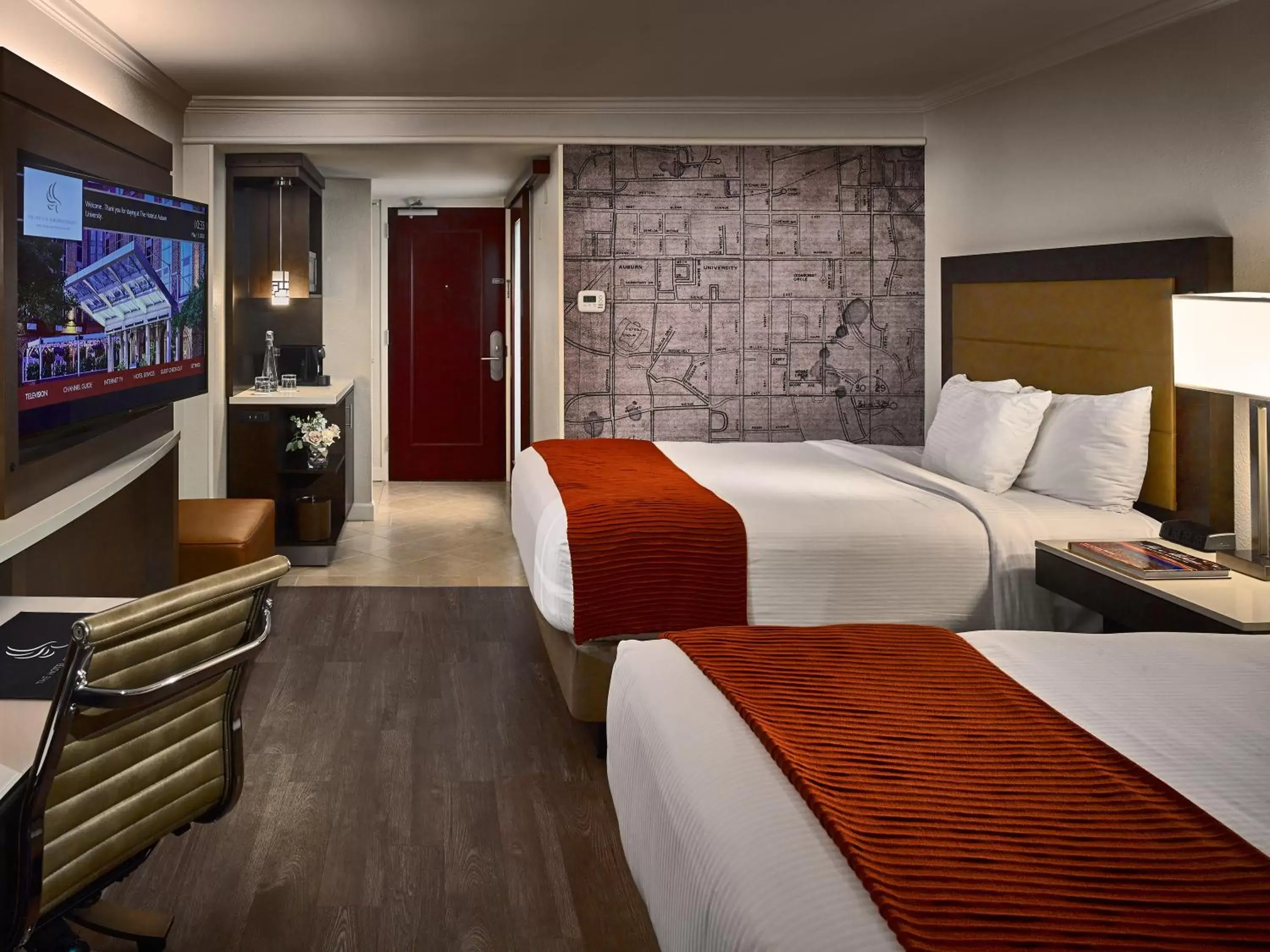 Executive Double Room in The Hotel at Auburn University Executive Double Room in The Hotel at Auburn University