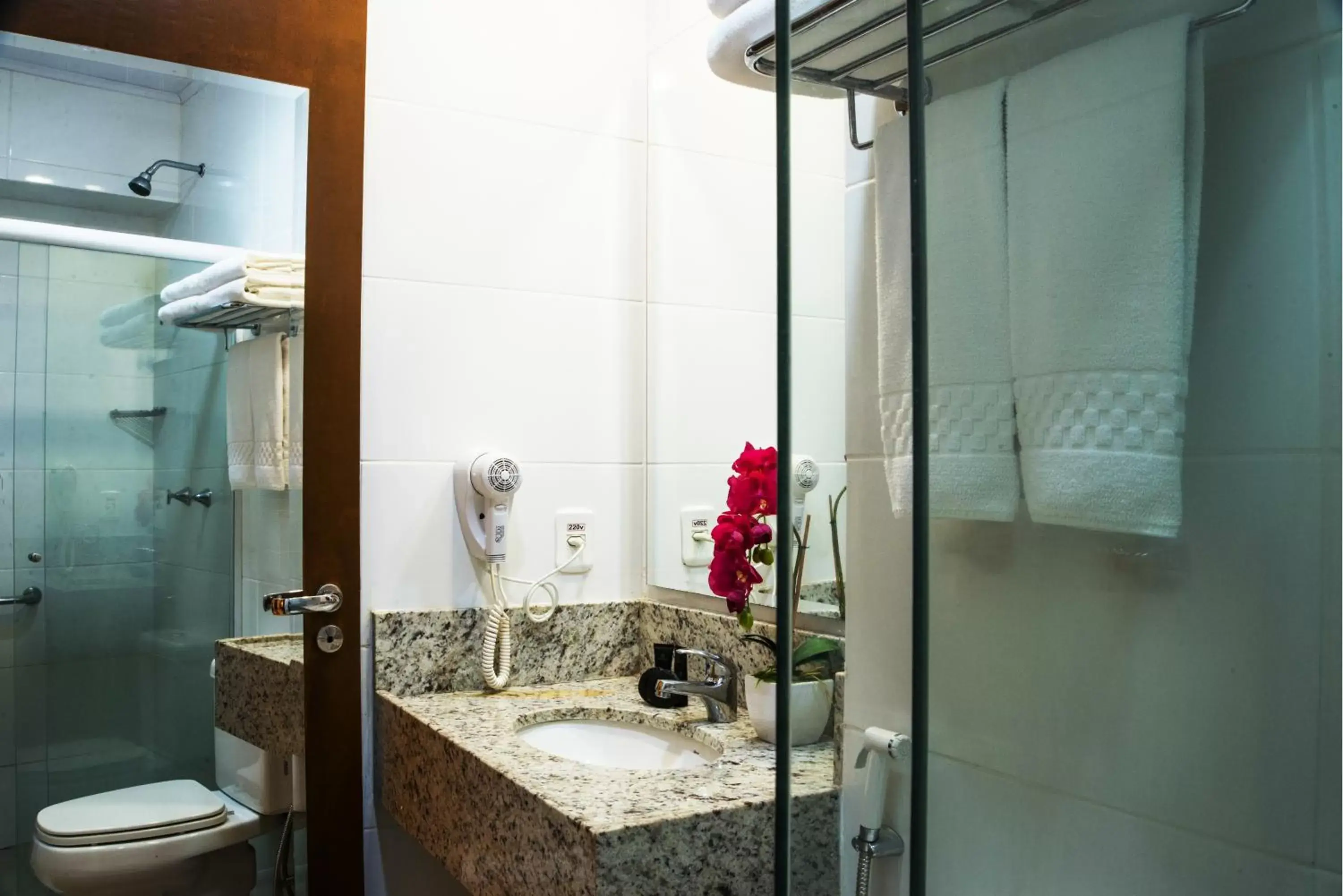 Deluxe Quadruple Room in Hotel Estação 101 - Itajaí Deluxe Quadruple Room in Hotel Estação 101 - Itajaí