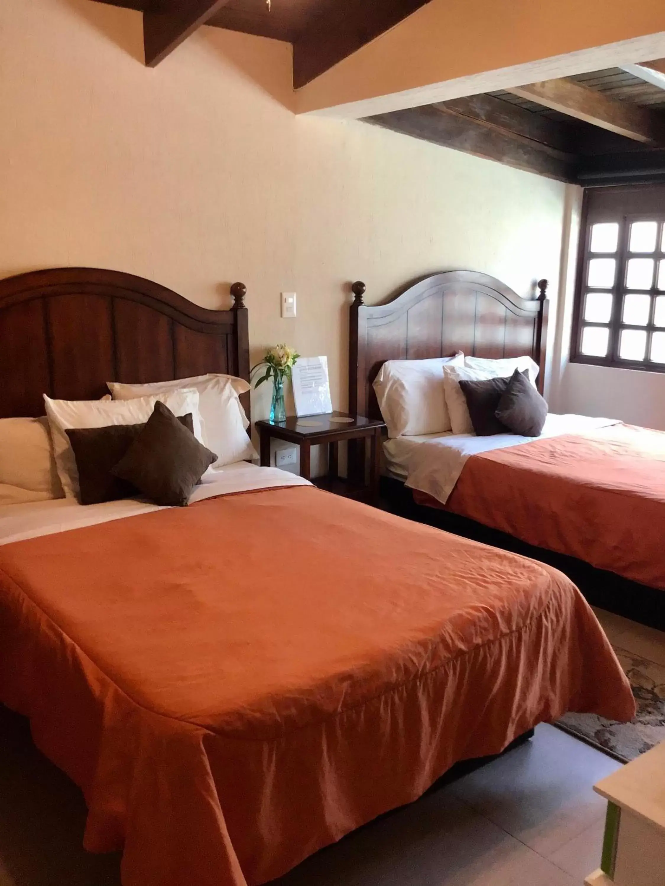 Deluxe Queen Room with Two Queen Beds in Bed and Breakfast Pecarí Deluxe Queen Room with Two Queen Beds in Bed and Breakfast Pecarí