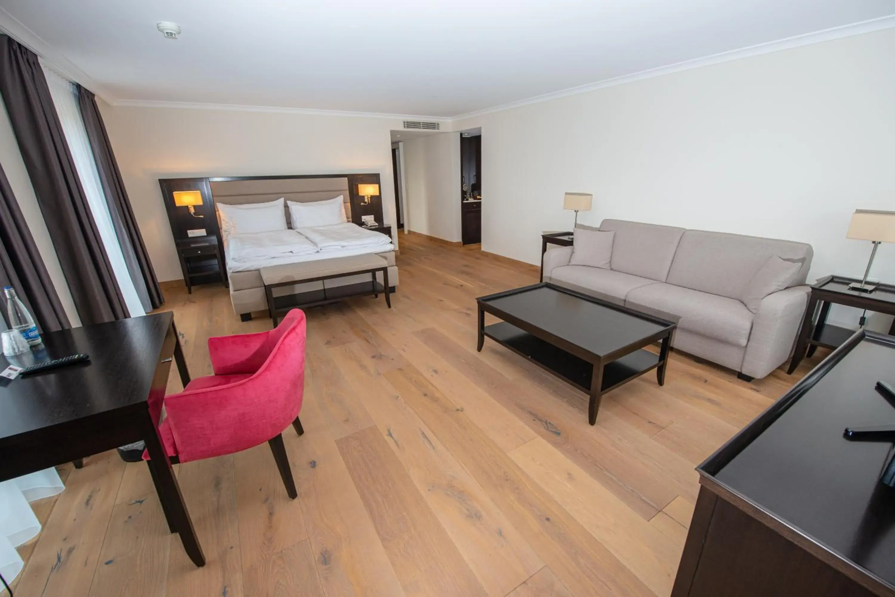Large Double Room - single occupancy in Hotel La Prairie, Swiss Bike Hotel Large Double Room - single occupancy in Hotel La Prairie, Swiss Bike Hotel