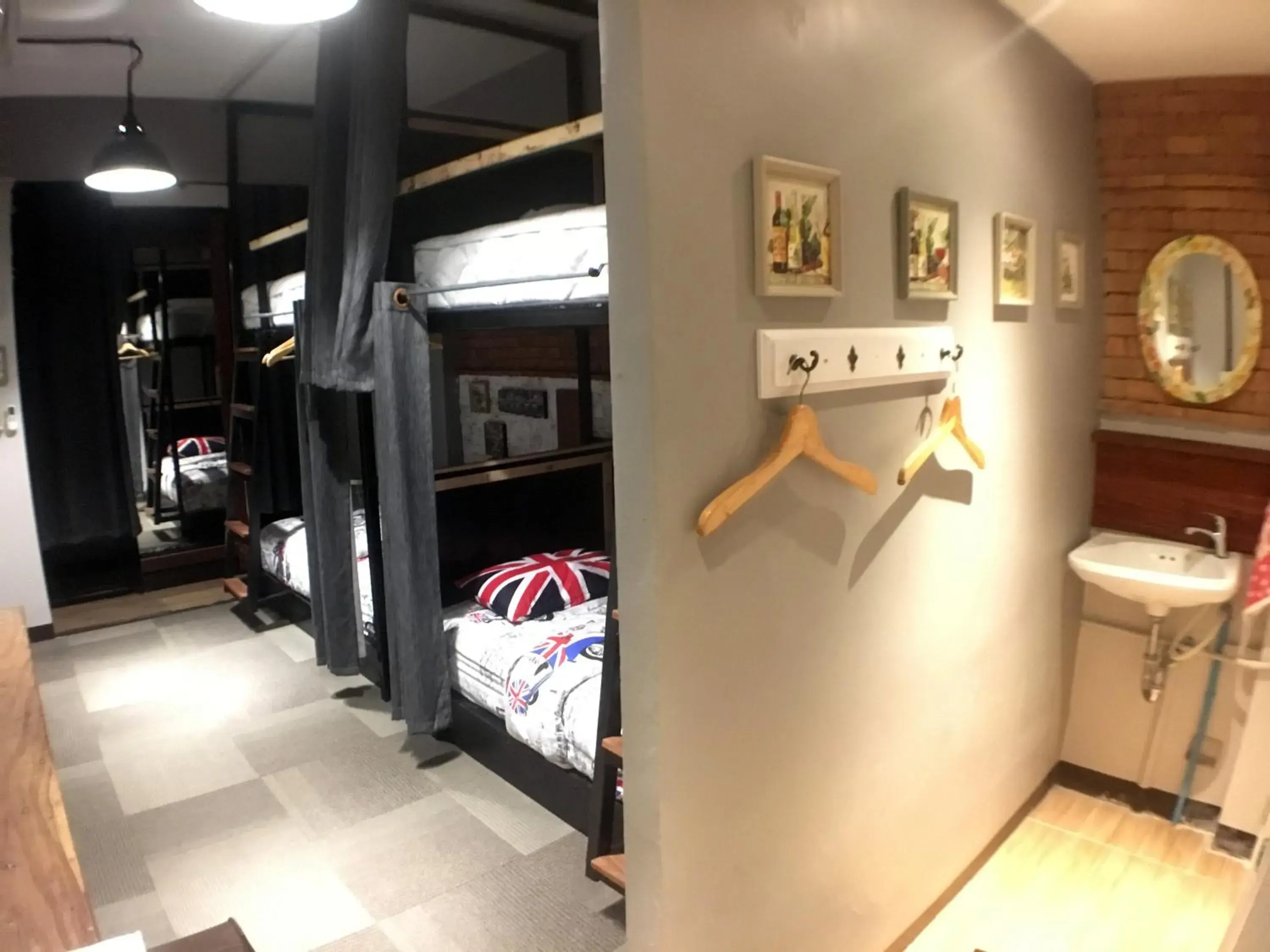 Family Room with Shower in Popcorn House Ratchada Family Room with Shower in Popcorn House Ratchada