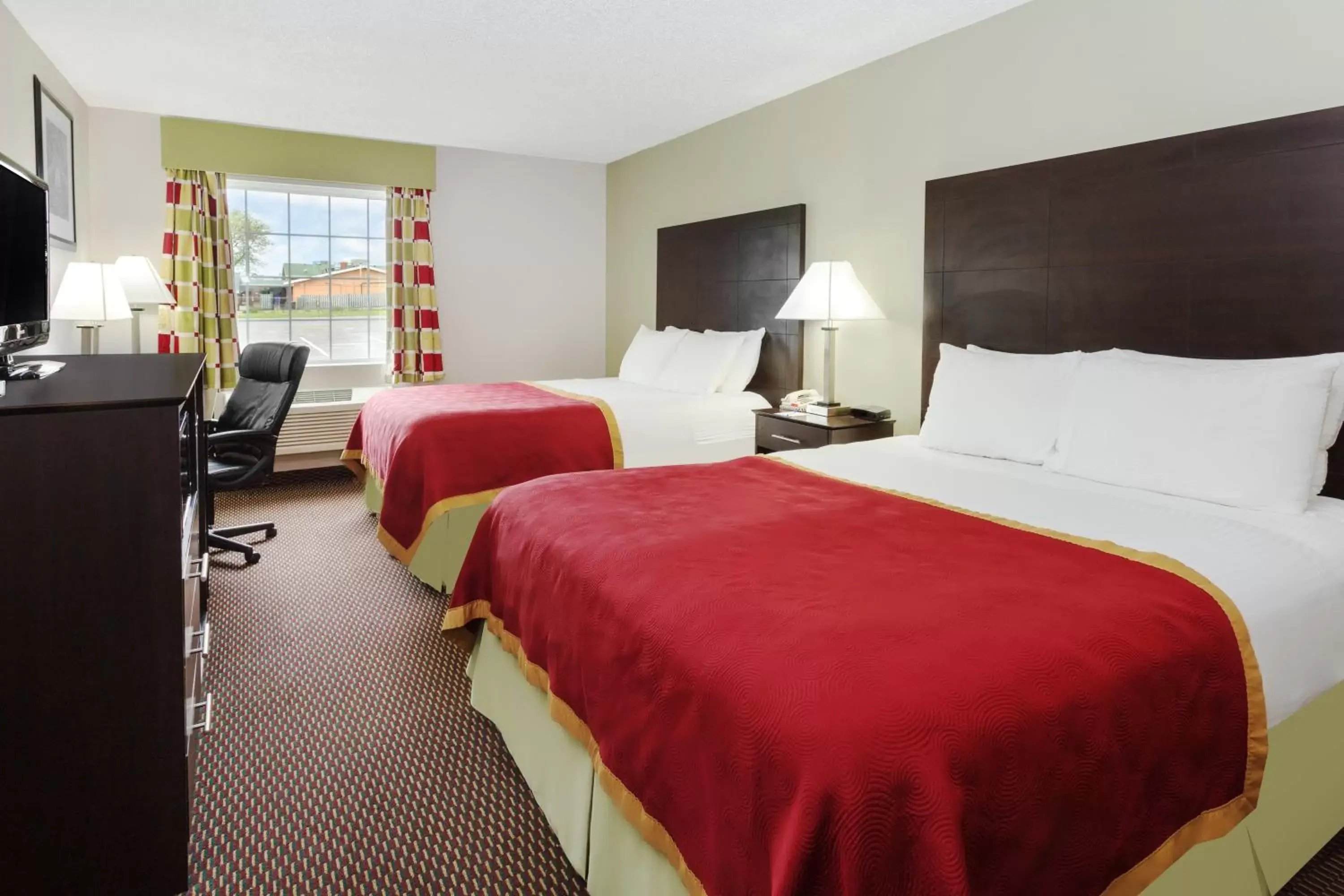 Queen Room with Two Queen Beds - Non-Smoking in Baymont by Wyndham Beloit Queen Room with Two Queen Beds - Non-Smoking in Baymont by Wyndham Beloit