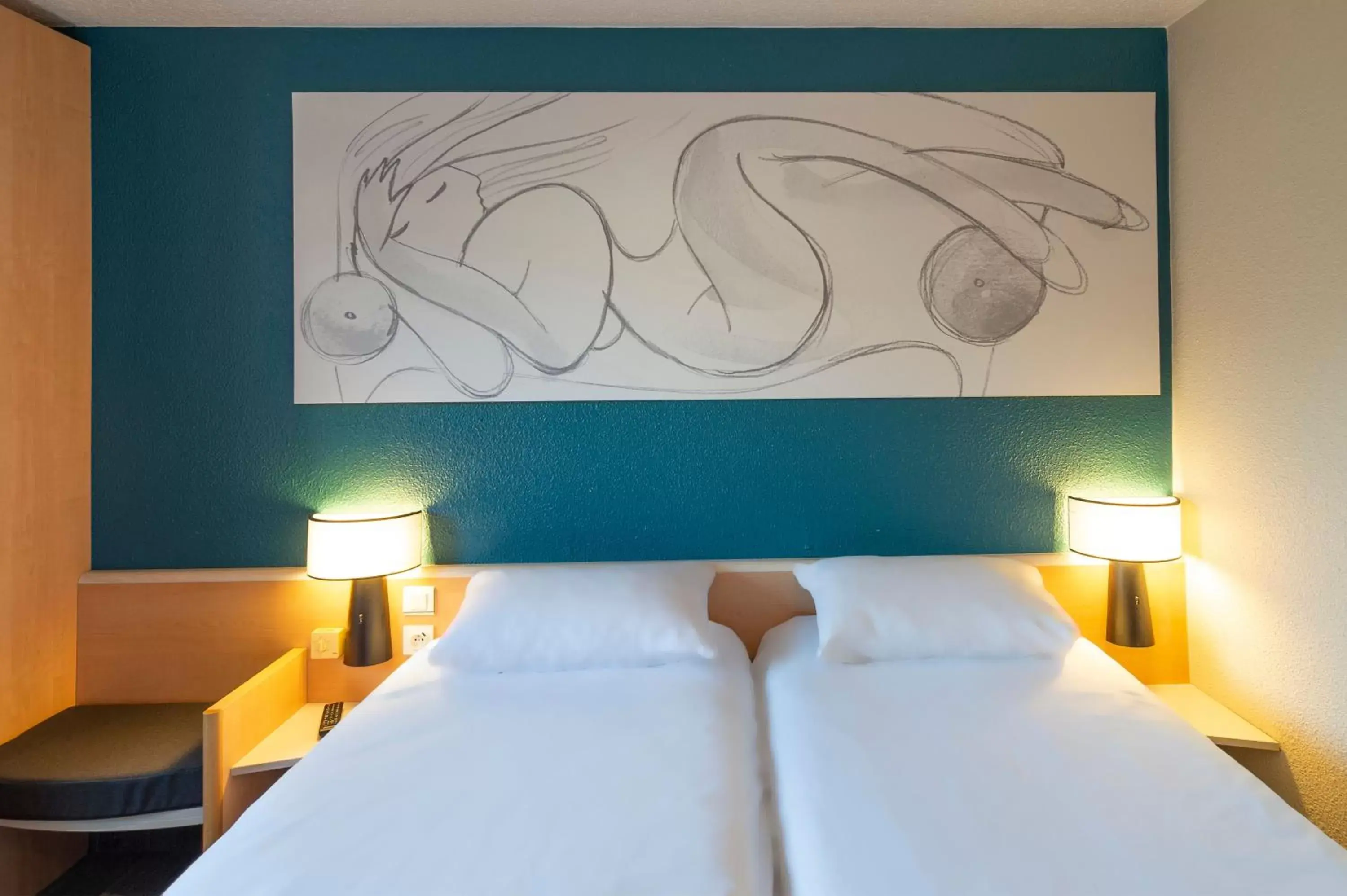 Standard Twin Room in B&B HOTEL Lille Villeneuve d'Ascq Grand Stade Standard Twin Room in B&B HOTEL Lille Villeneuve d'Ascq Grand Stade