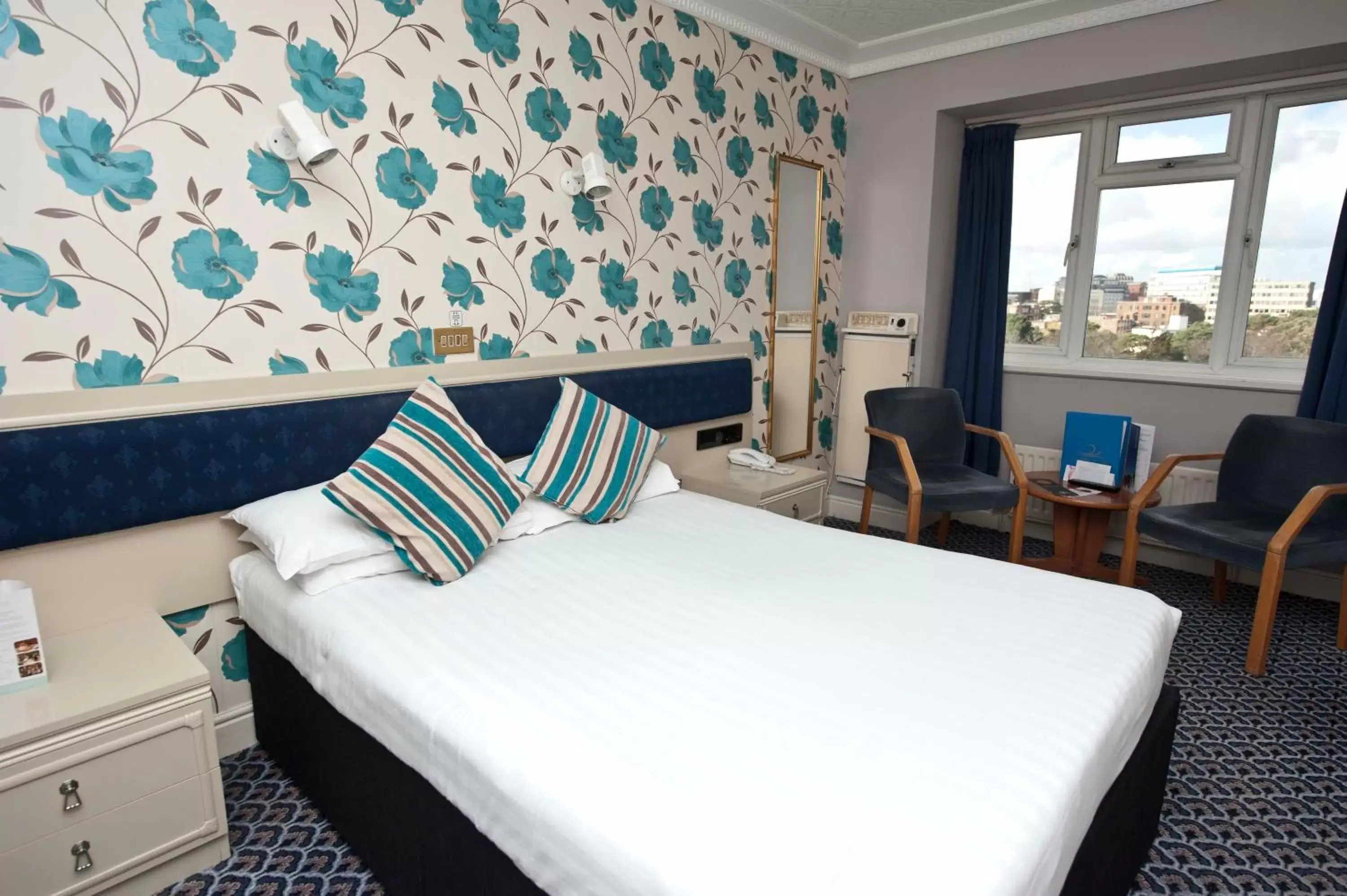 Standard Double Room in Suncliff Hotel - OCEANA COLLECTION Standard Double Room in Suncliff Hotel - OCEANA COLLECTION