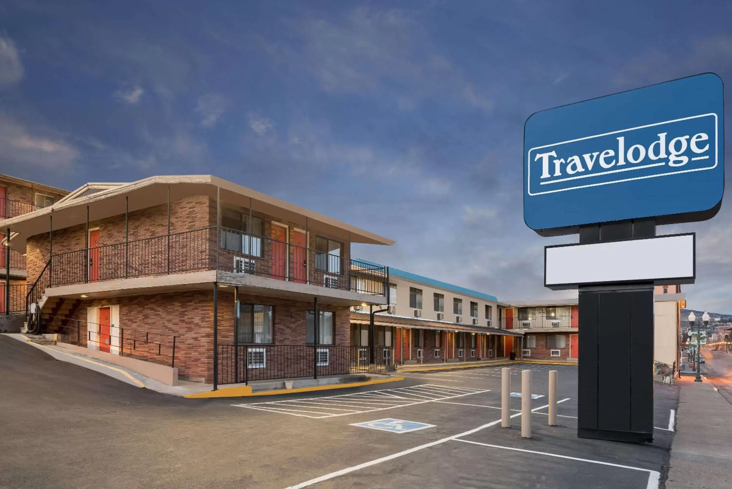 Travelodge by Wyndham Klamath Falls Travelodge by Wyndham Klamath Falls