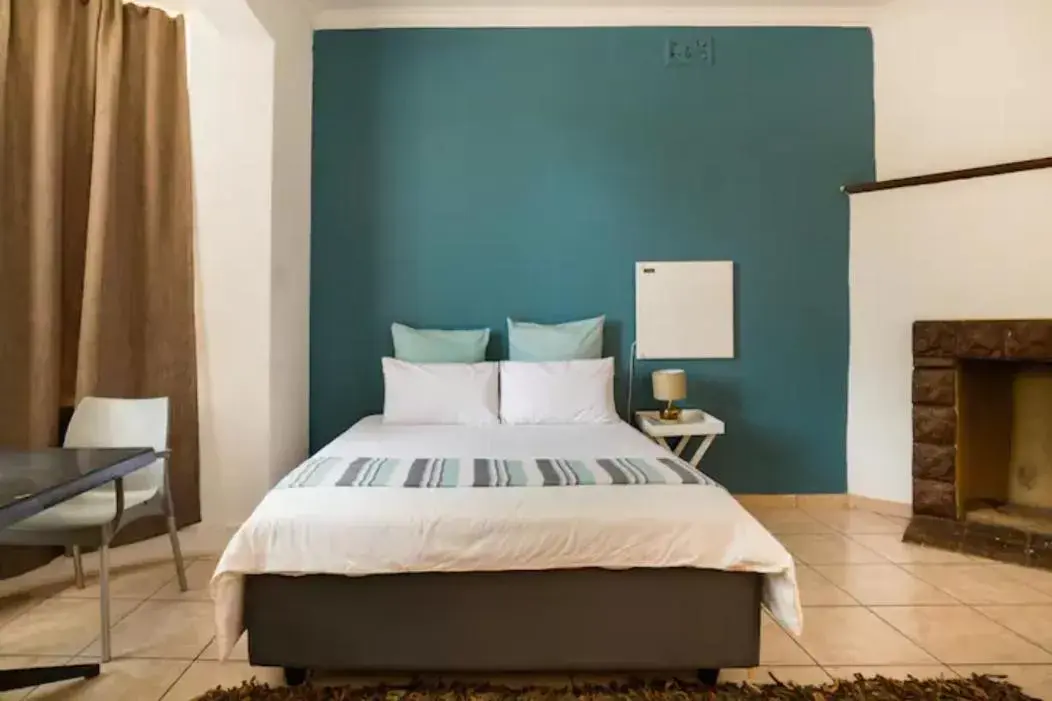 Family Room with Private Bathroom in 54 Brecher Family Room with Private Bathroom in 54 Brecher