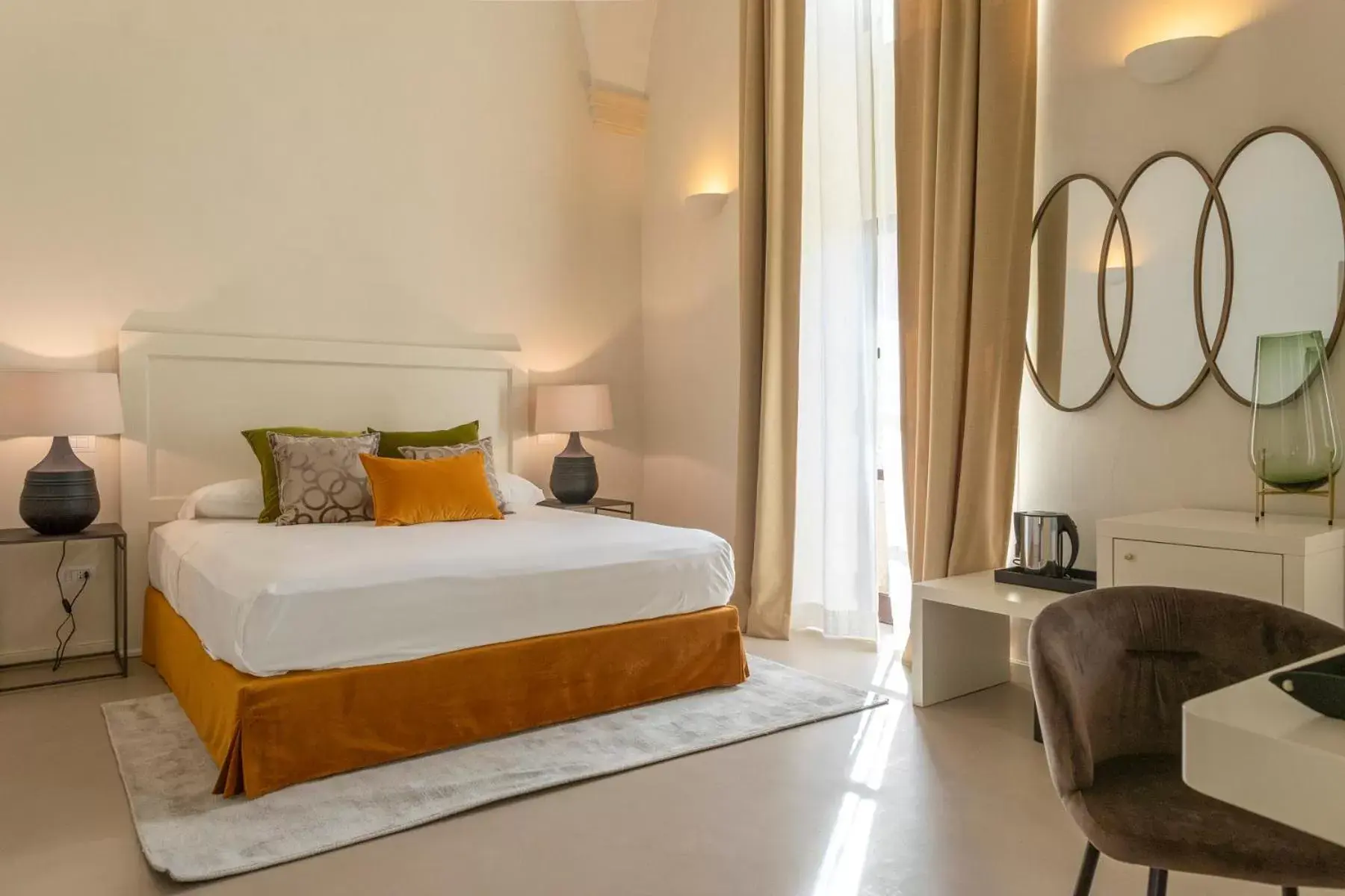 King Room with Balcony in Chiostro dei Domenicani - Dimora Storica King Room with Balcony in Chiostro dei Domenicani - Dimora Storica