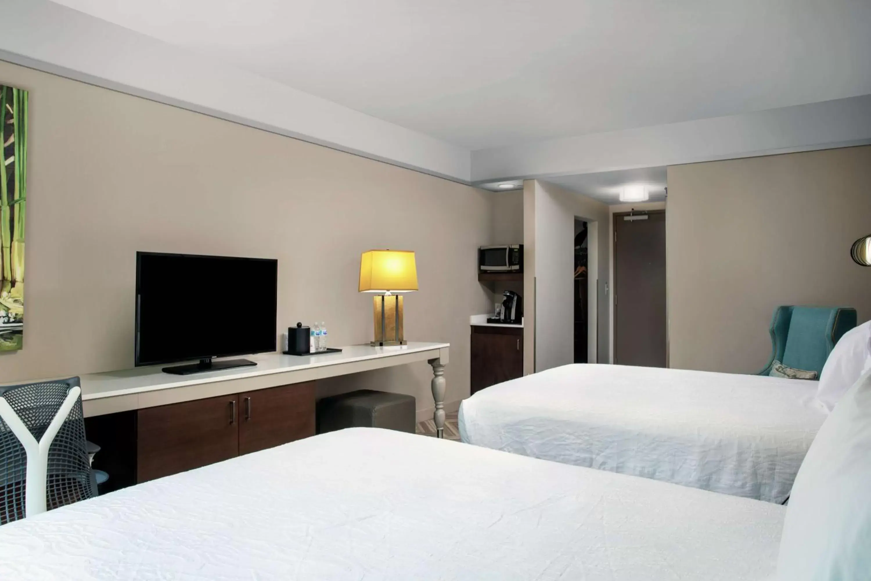 Queen Room with Two Queen Beds - Mobility/Hearing Accessible in Hilton Garden Inn Mobile Downtown Queen Room with Two Queen Beds - Mobility/Hearing Accessible in Hilton Garden Inn Mobile Downtown