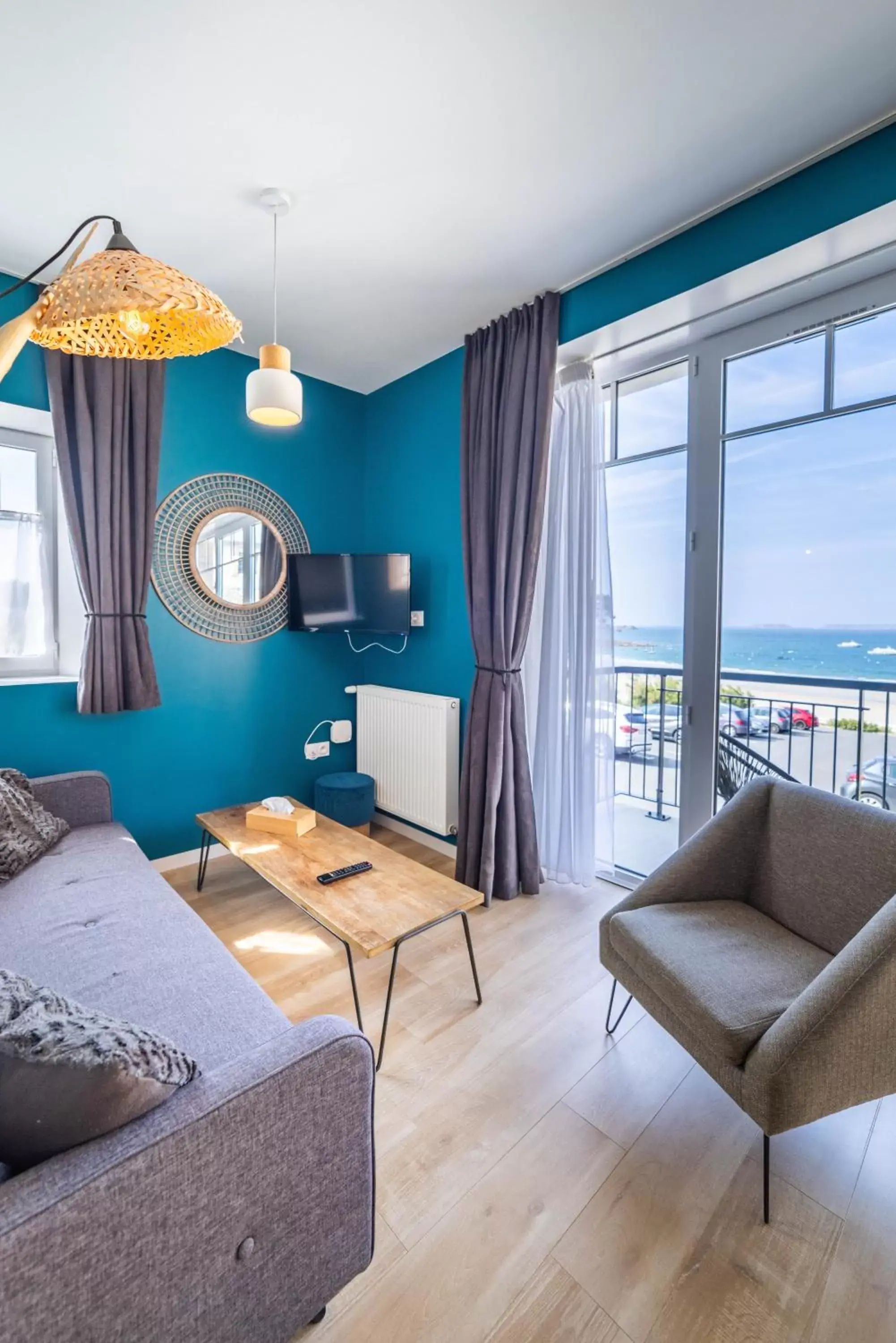 Apartment with Sea View and Balcony in Logis Hôtel Ker Mor Apartment with Sea View and Balcony in Logis Hôtel Ker Mor