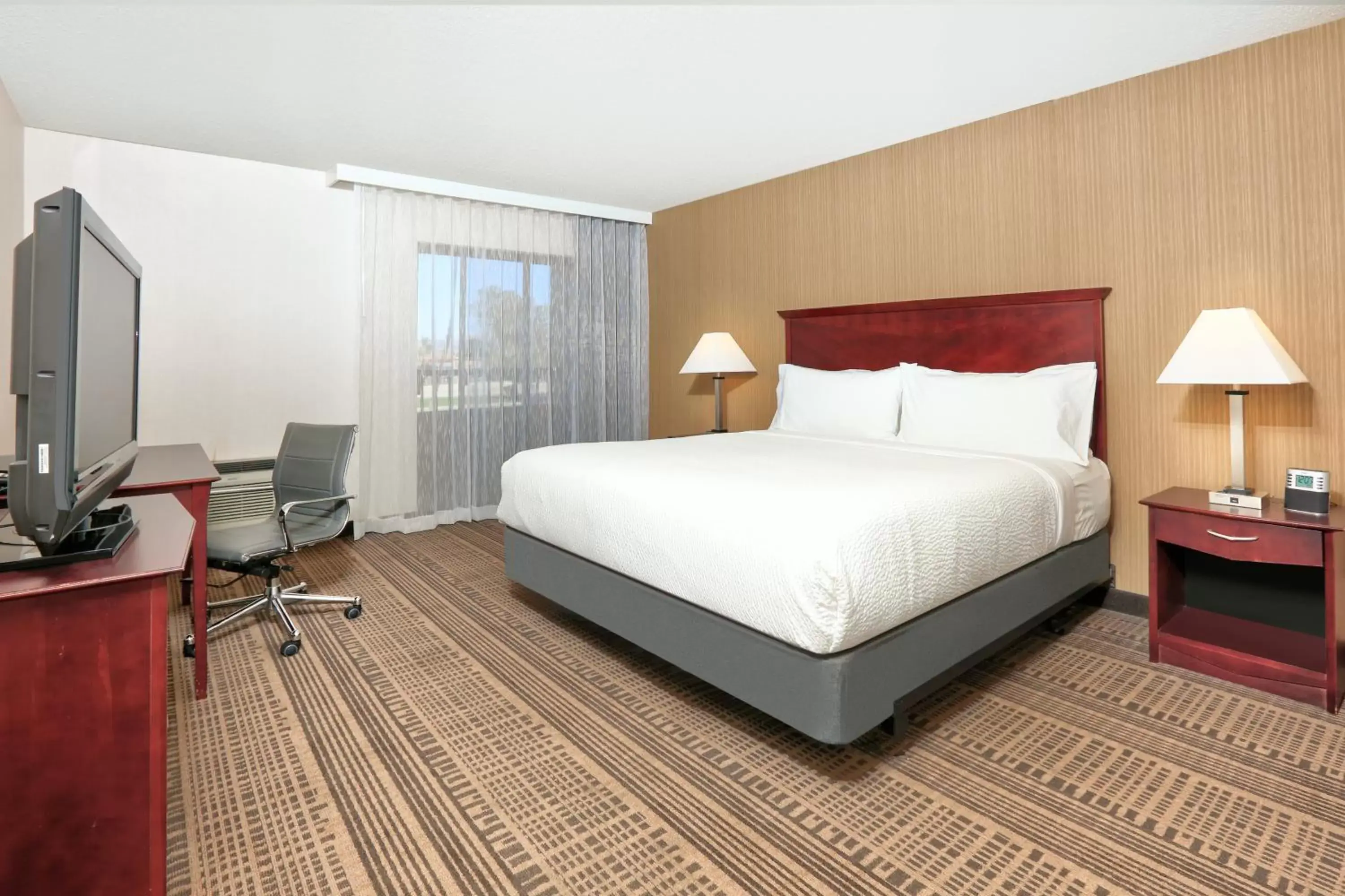 Holiday Inn & Suites Santa Maria by IHG Holiday Inn & Suites Santa Maria by IHG