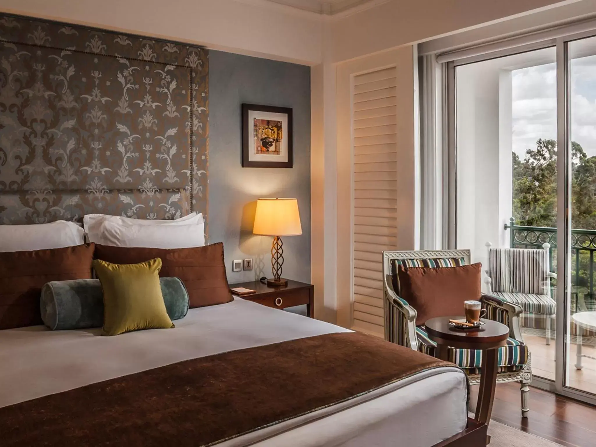 Business Suite in Villa Rosa Kempinski Business Suite in Villa Rosa Kempinski