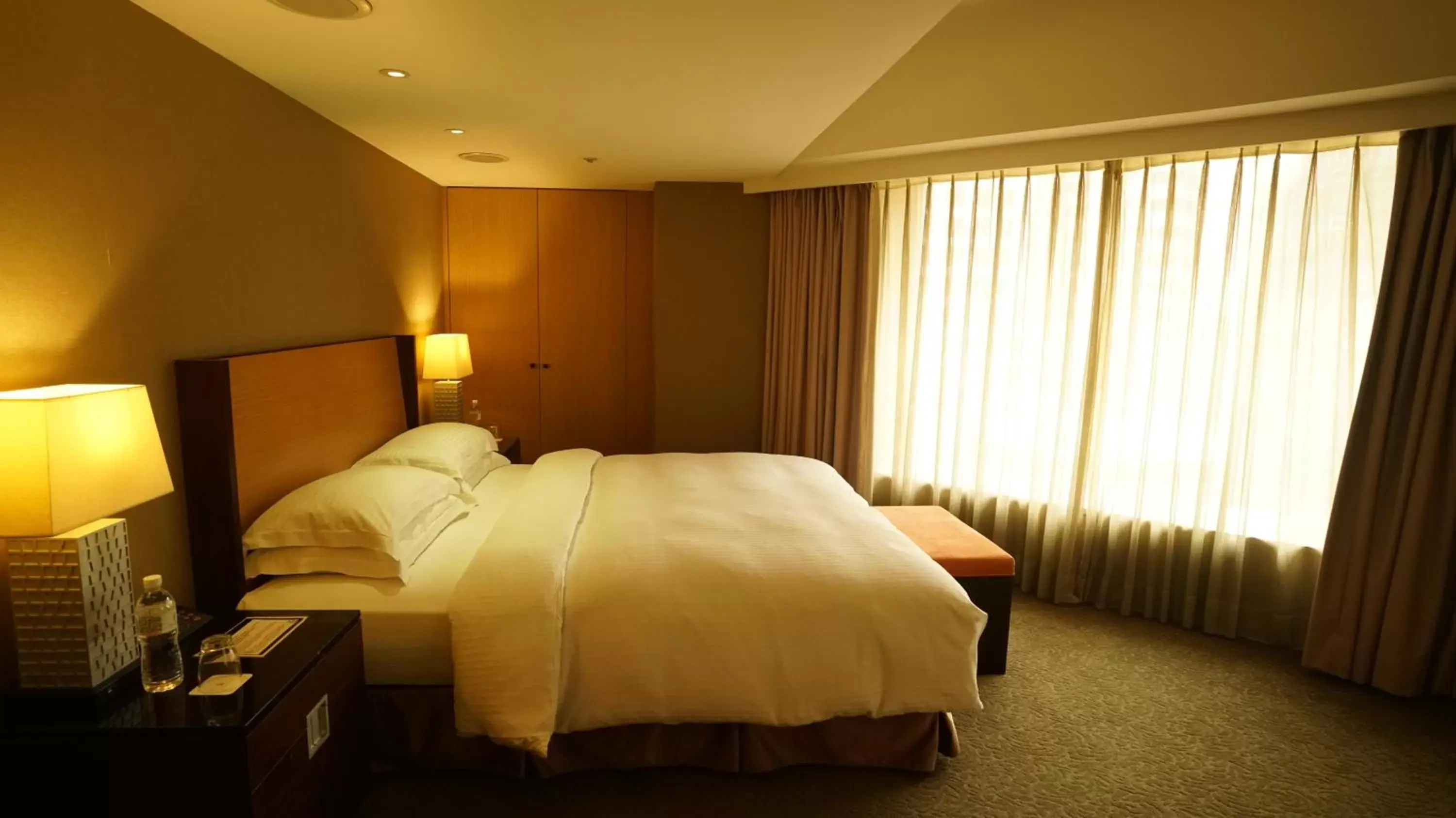 Corner Double Room in City Suites-Taipei Nanxi Corner Double Room in City Suites-Taipei Nanxi