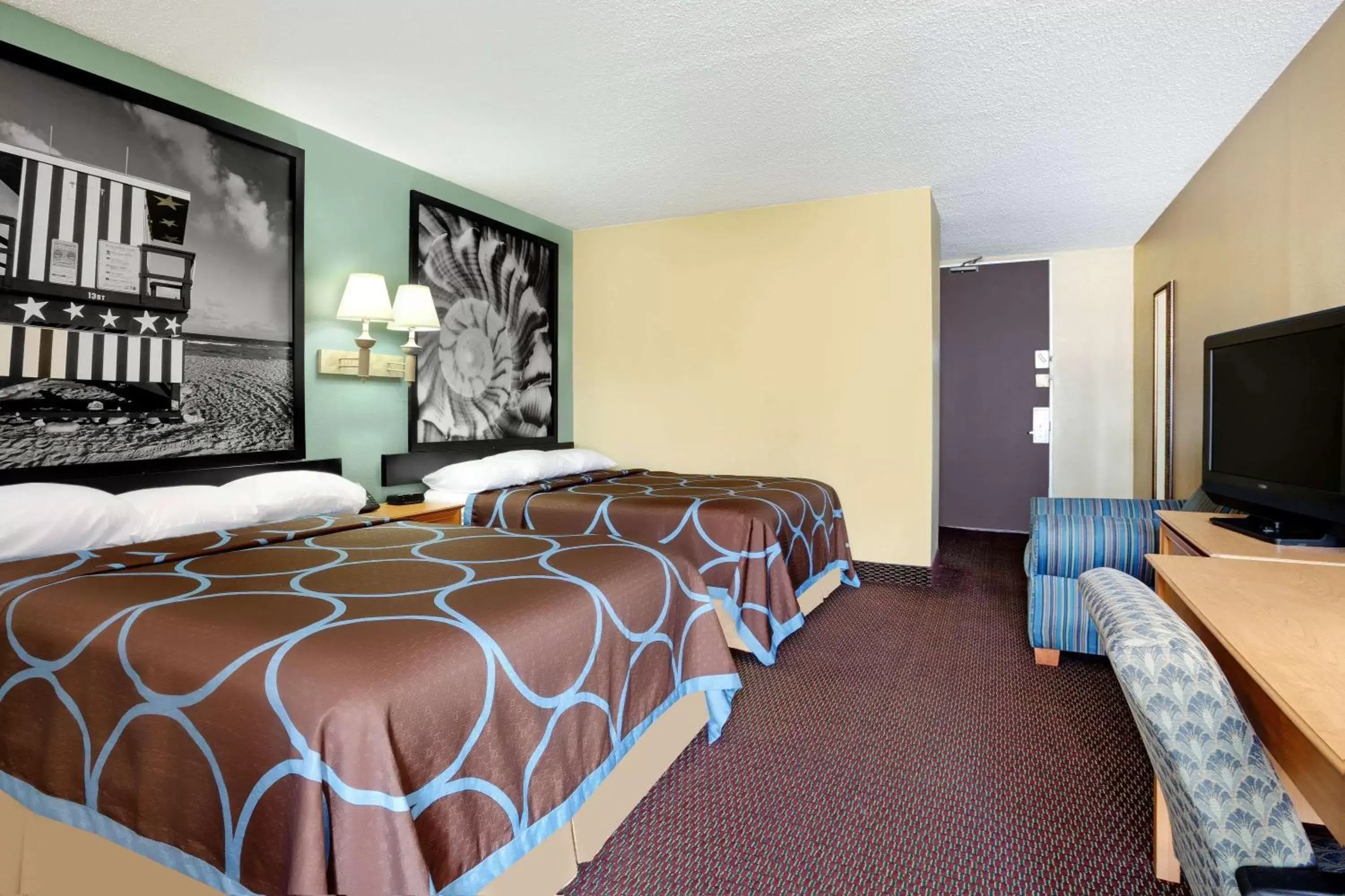 Deluxe Queen Room with Two Queen Beds - Non-Smoking in Super 8 by Wyndham St. Augustine Deluxe Queen Room with Two Queen Beds - Non-Smoking in Super 8 by Wyndham St. Augustine