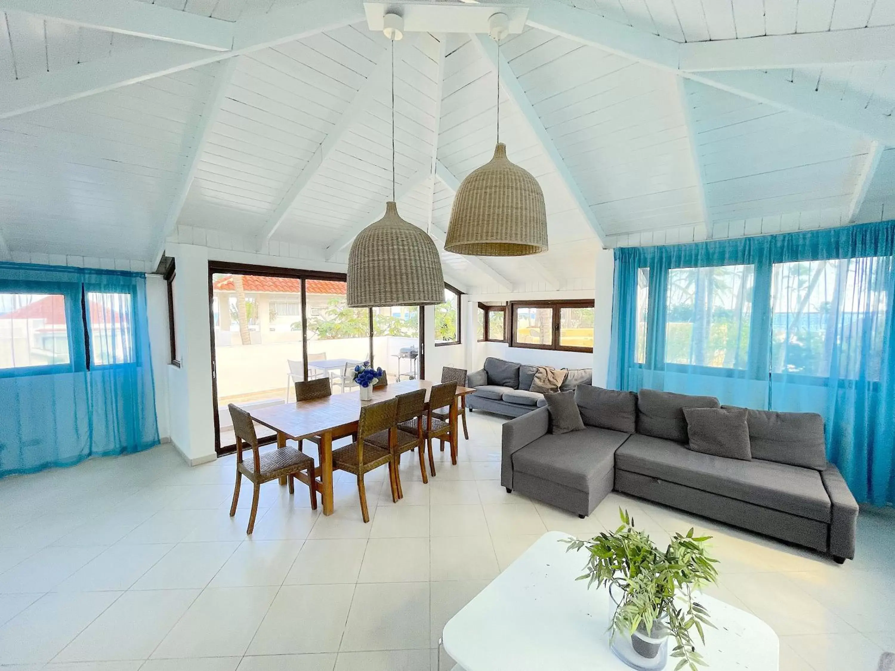 Villa with Sea View in HOTEL Beach VILLAS Los Corales WIFI & BBQ BEACH CLUB Villa with Sea View in HOTEL Beach VILLAS Los Corales WIFI & BBQ BEACH CLUB