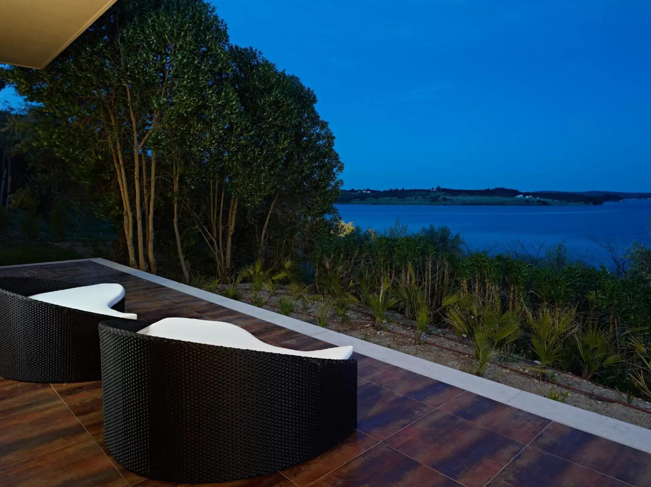 Two-Bedroom Villa with Lake View in Montargil Monte Novo Two-Bedroom Villa with Lake View in Montargil Monte Novo