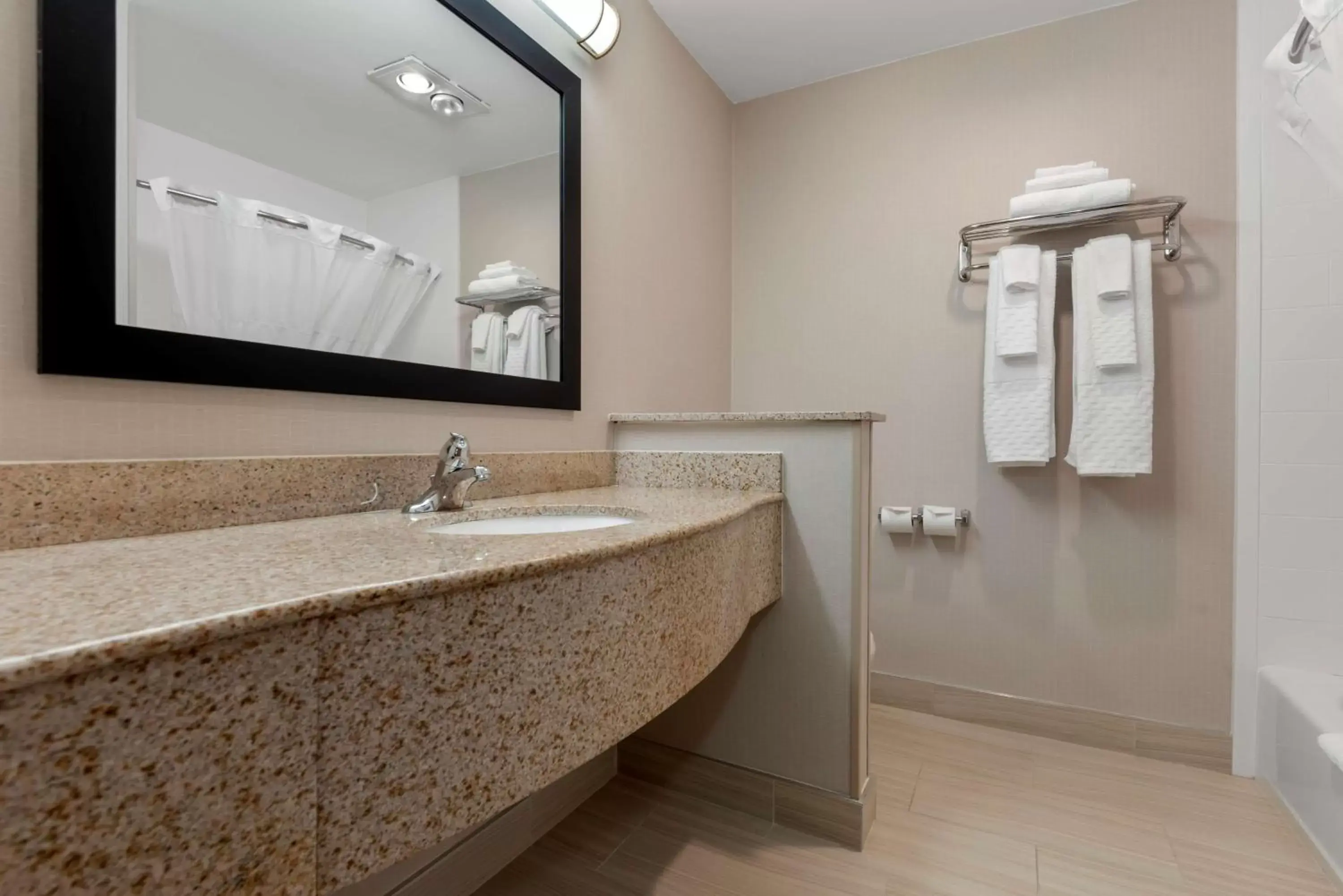 King Room with Roll-In Shower - Mobility Access in Best Western University Inn King Room with Roll-In Shower - Mobility Access in Best Western University Inn