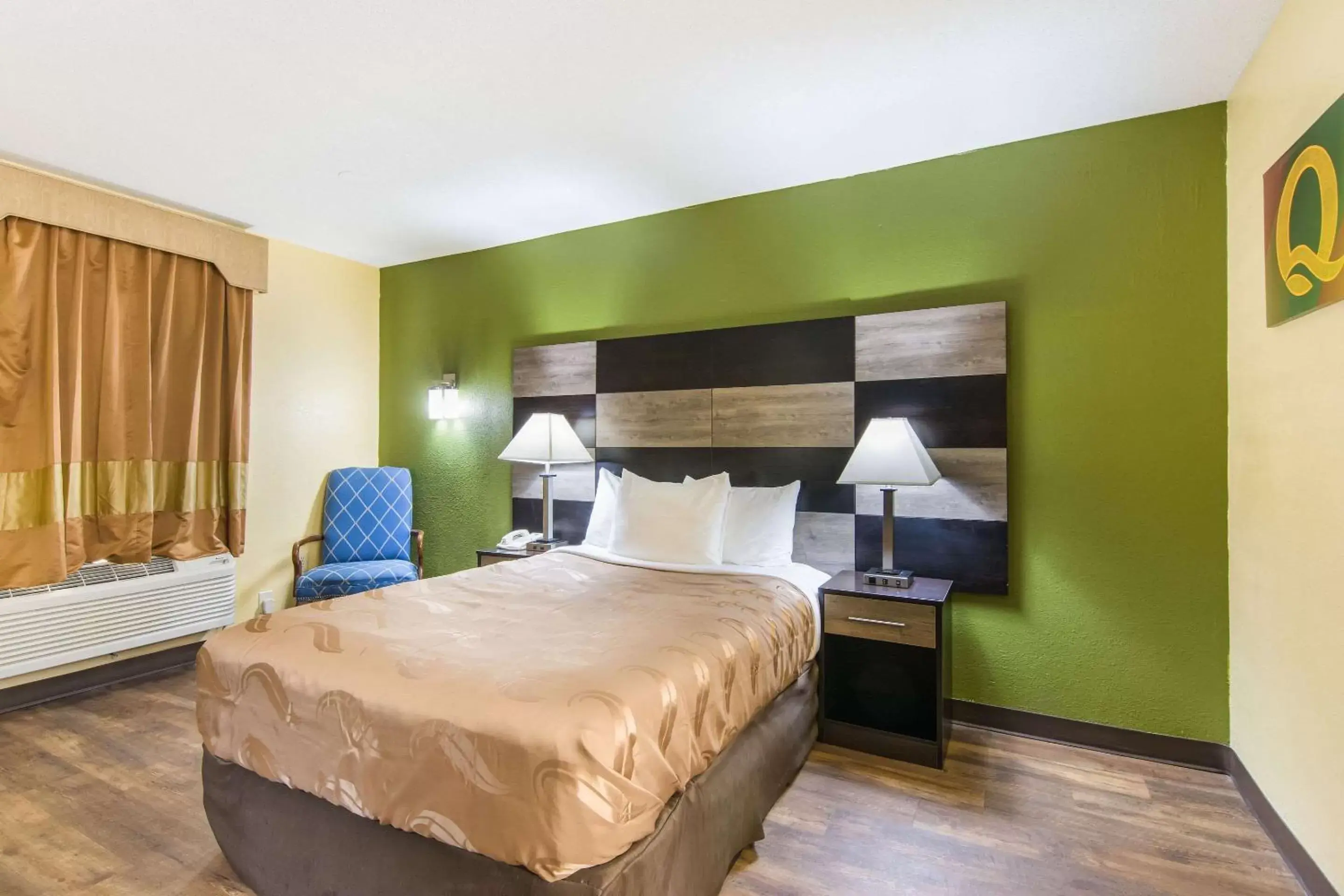 Double Room - Accessible/Non-Smoking in Quality Inn Kings Mountain Double Room - Accessible/Non-Smoking in Quality Inn Kings Mountain