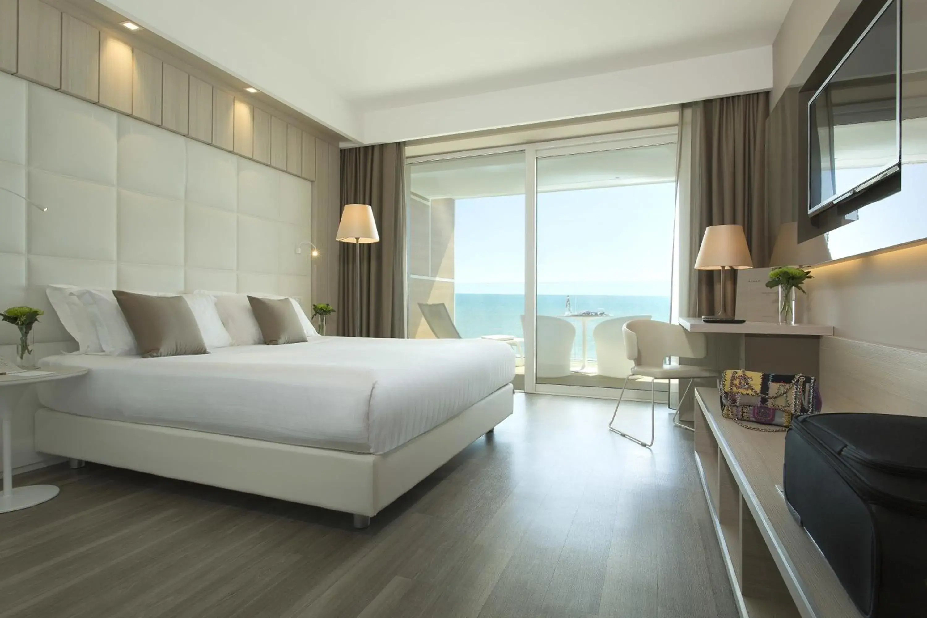 Deluxe Double Room with Sea View in Almar Jesolo Resort & Spa Deluxe Double Room with Sea View in Almar Jesolo Resort & Spa