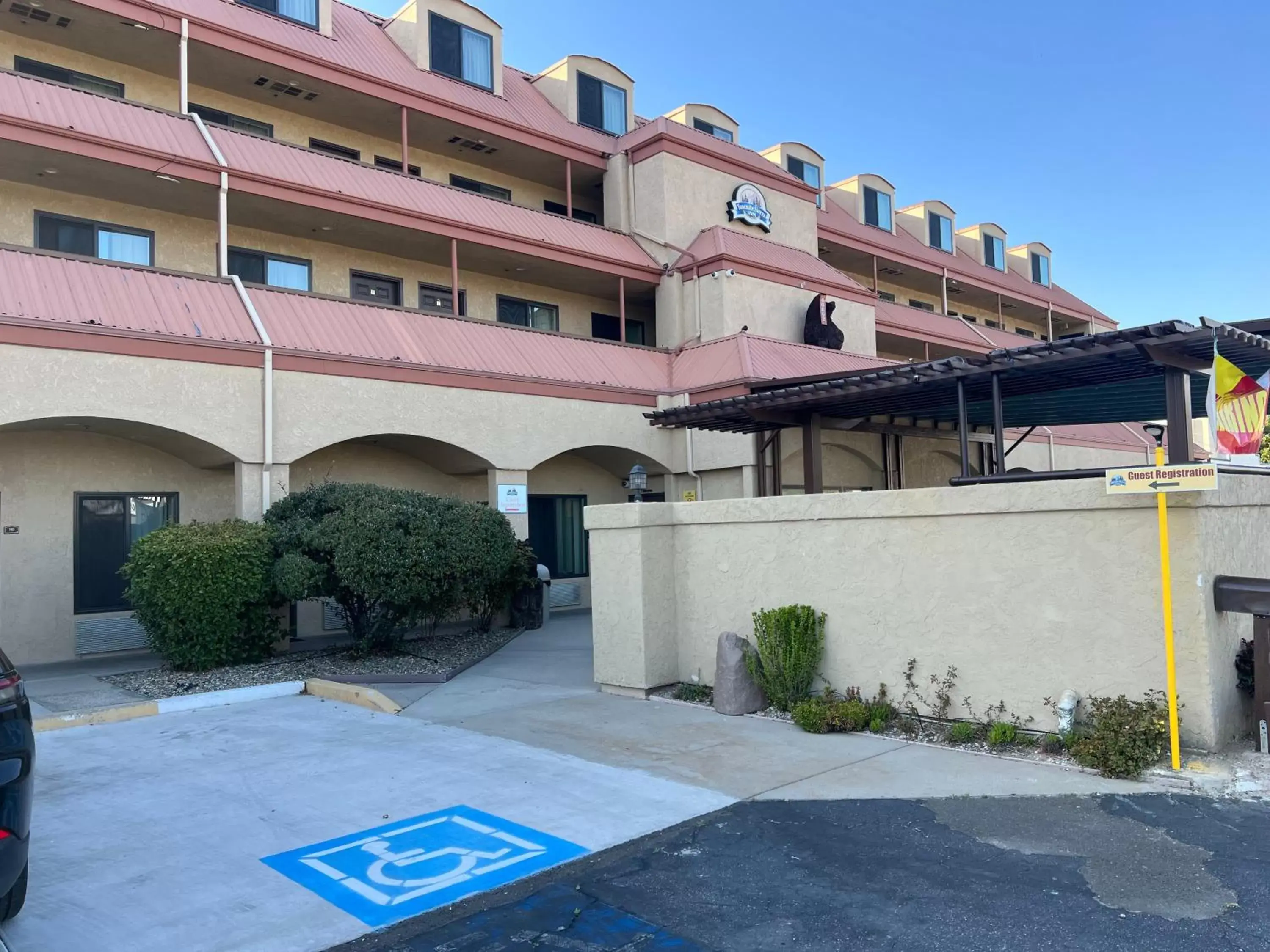 Yosemite Sierra Inn Yosemite Sierra Inn