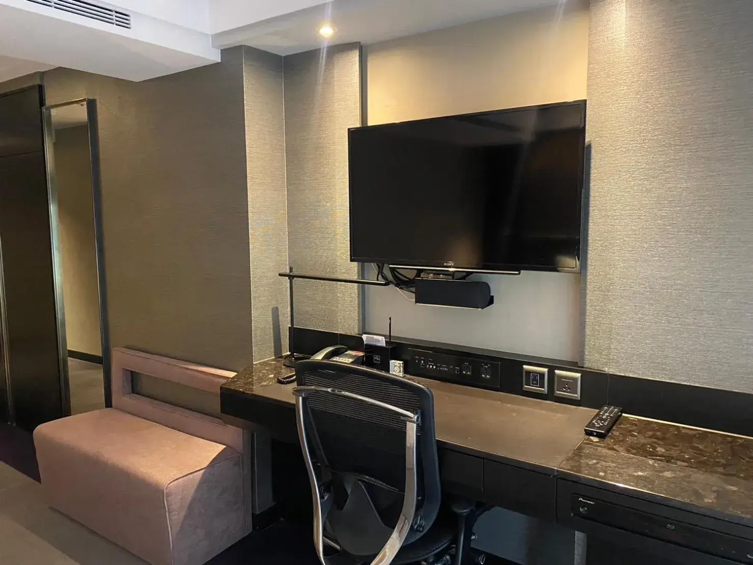 Twin Room - Disability Access in Tango Hotel Taipei Fuhsing Twin Room - Disability Access in Tango Hotel Taipei Fuhsing