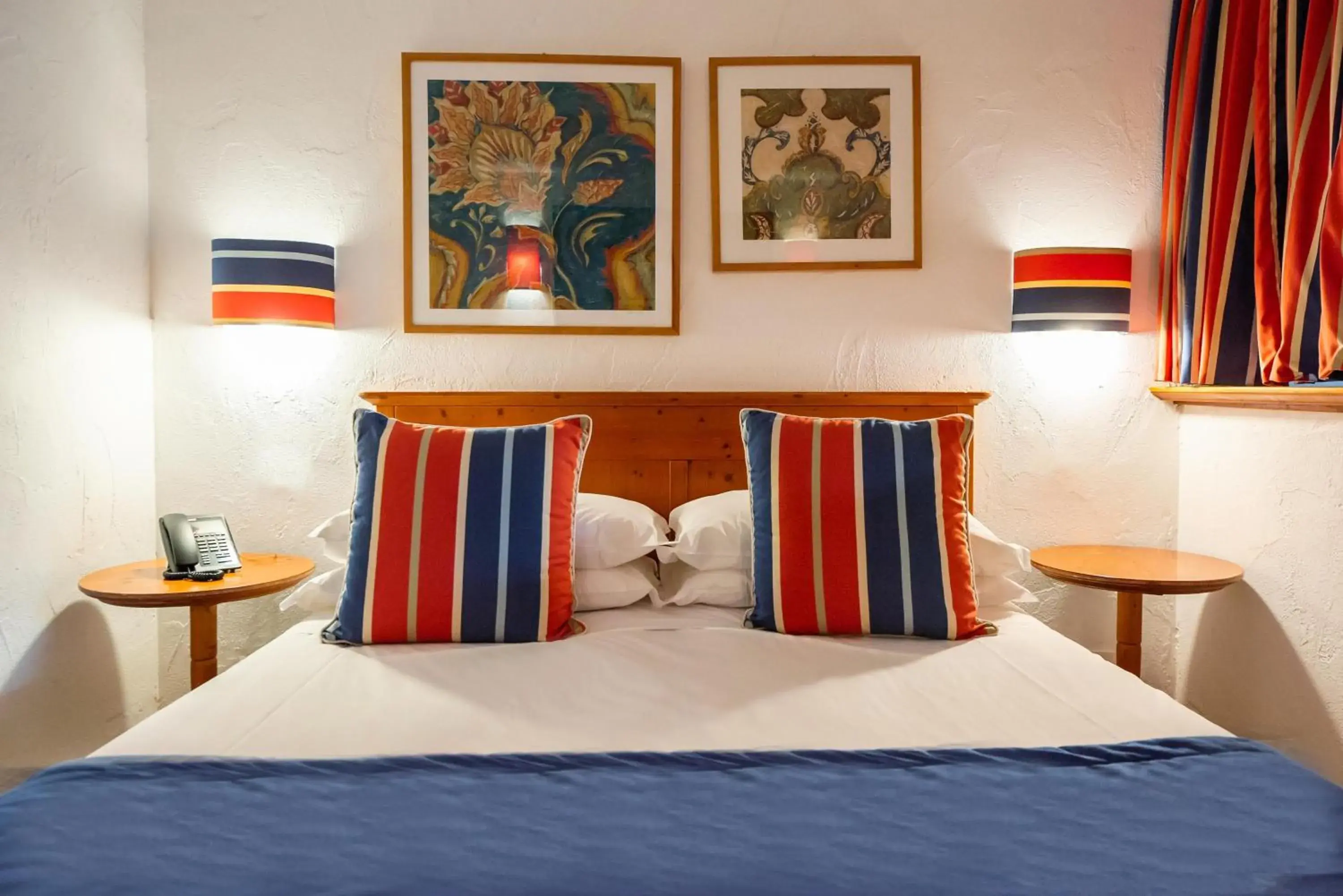 Basic Triple Room in Hotel Oasi Di Kufra Basic Triple Room in Hotel Oasi Di Kufra